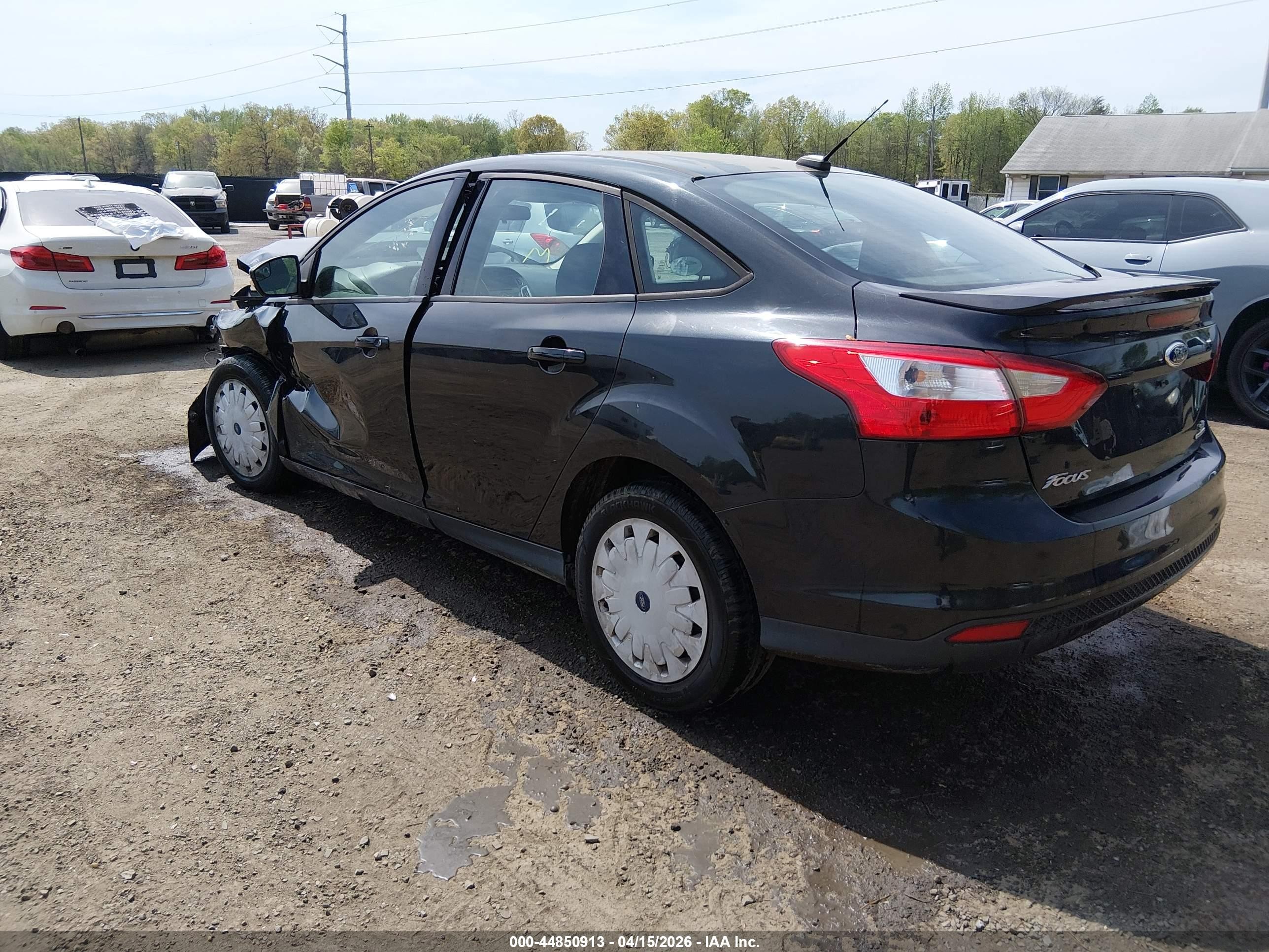 2013 Ford Focus Se Black vin: 1FADP3F21DL174337