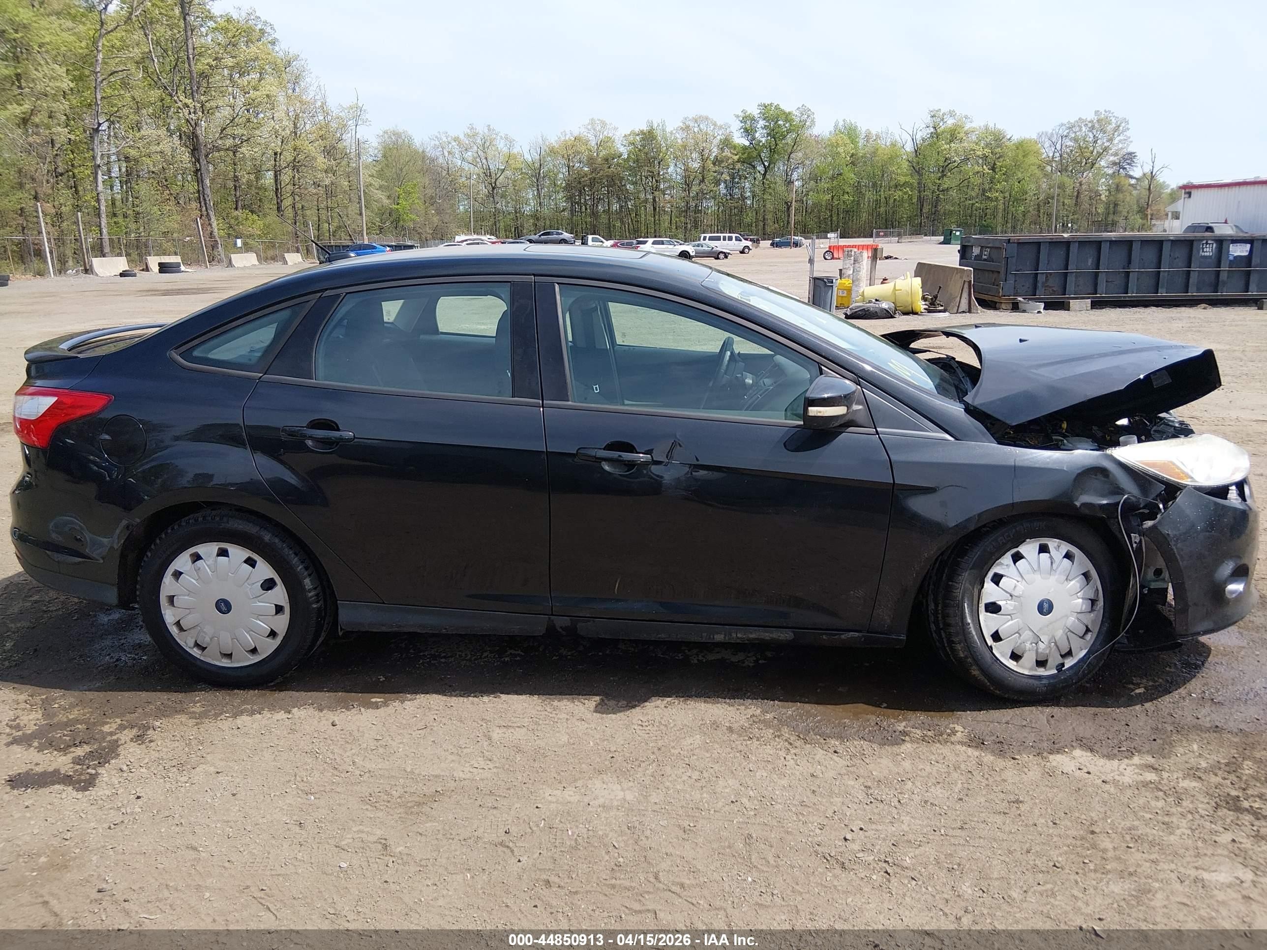 2013 Ford Focus Se Black vin: 1FADP3F21DL174337