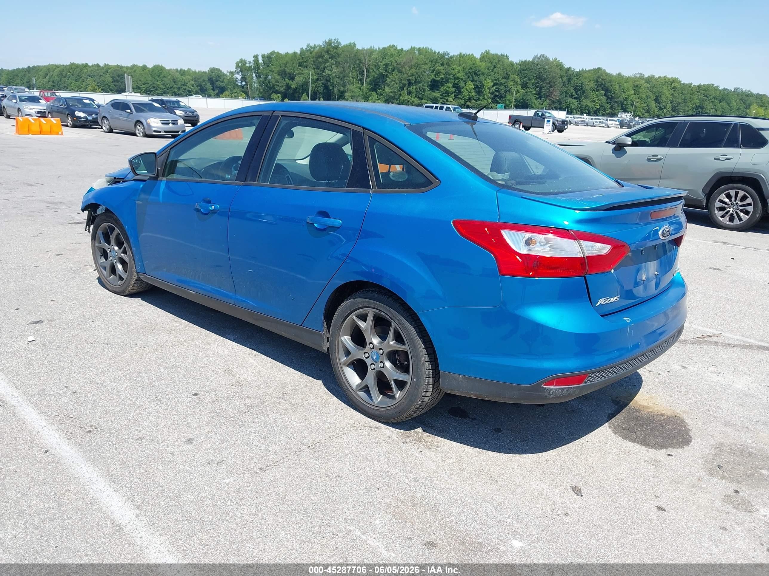 2013 Ford Focus Se Blue vin: 1FADP3F21DL217008