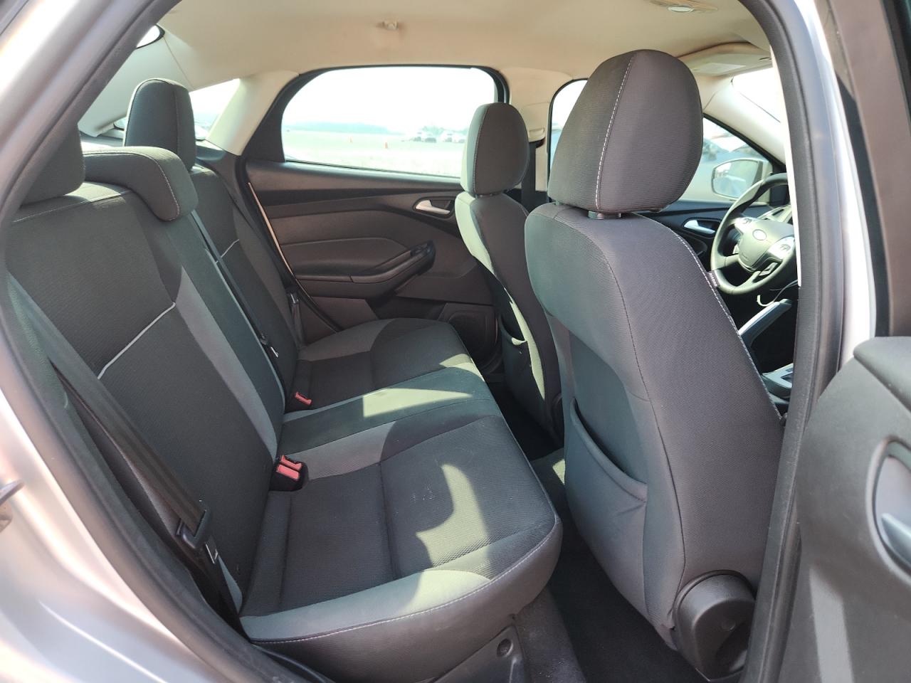 2013 Ford Focus Se Silver vin: 1FADP3F21DL270291