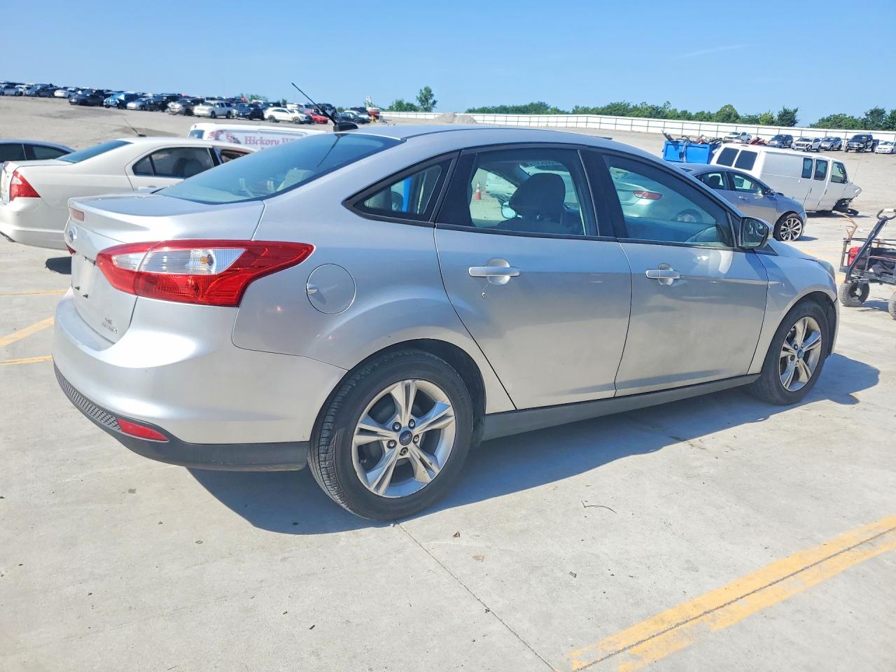 2013 Ford Focus Silver vin: 1FADP3F21DL283459