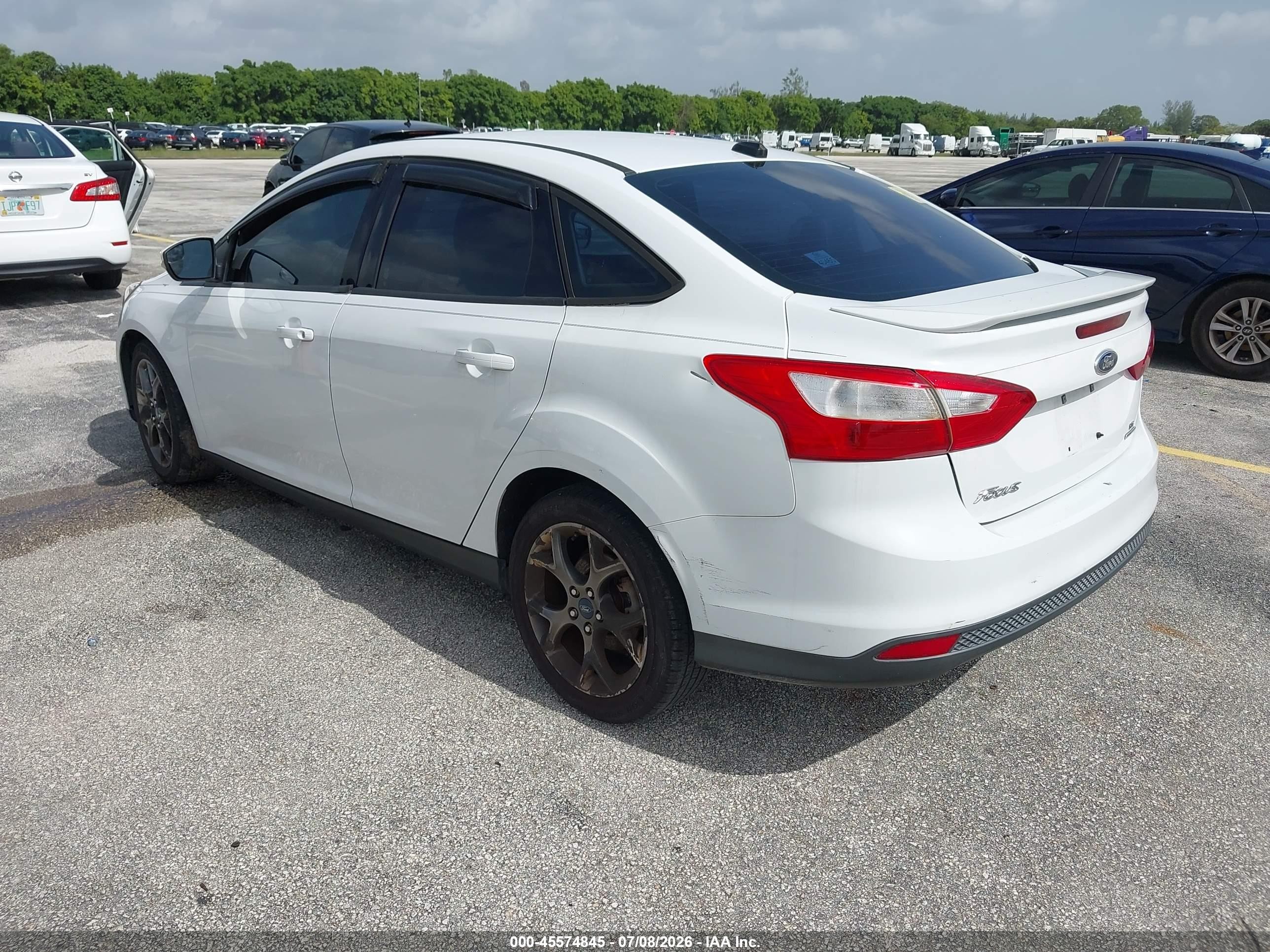 2013 Ford Focus Se White vin: 1FADP3F21DL284207