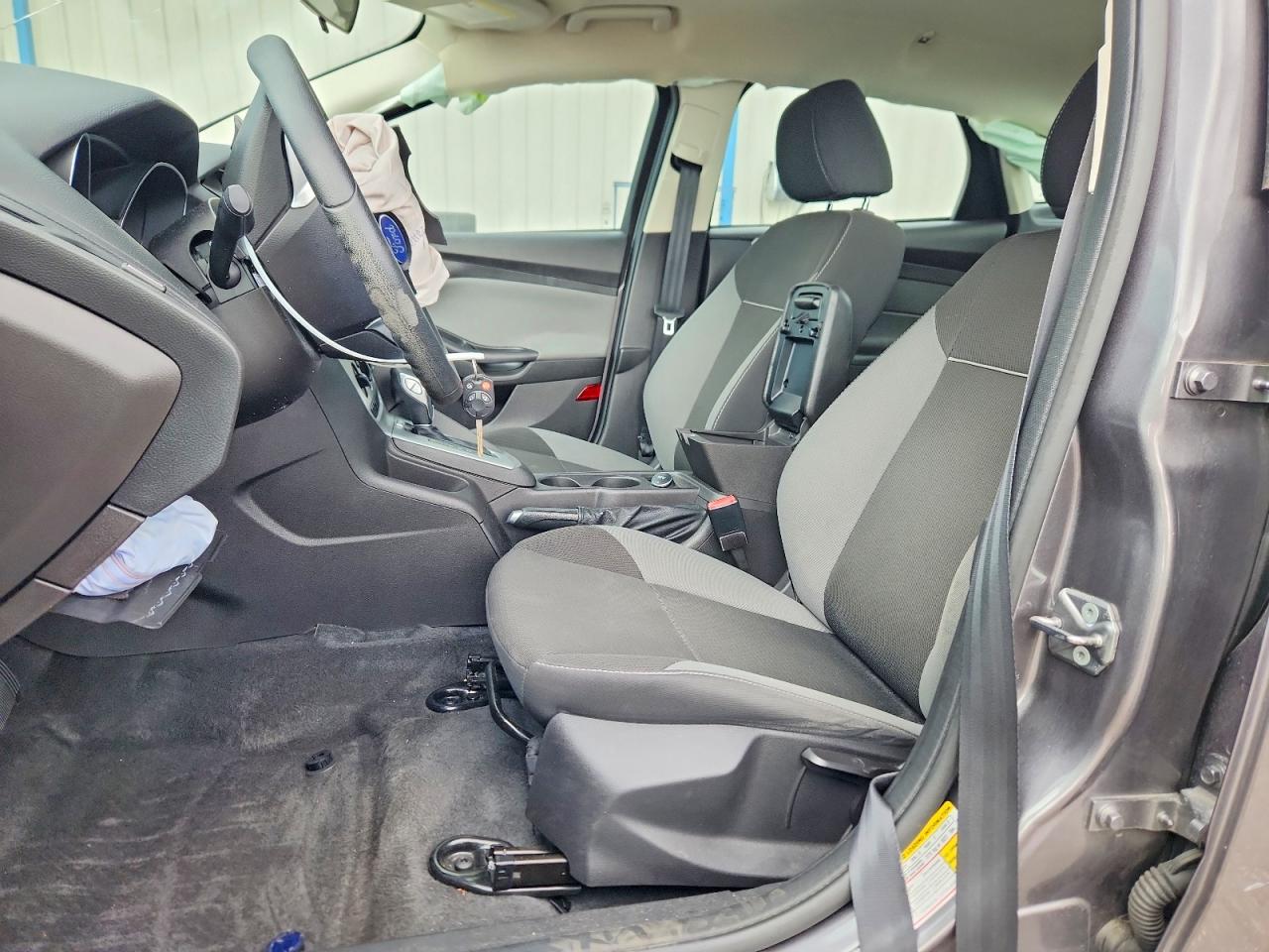 2013 Ford Focus Se Gray vin: 1FADP3F21DL305704