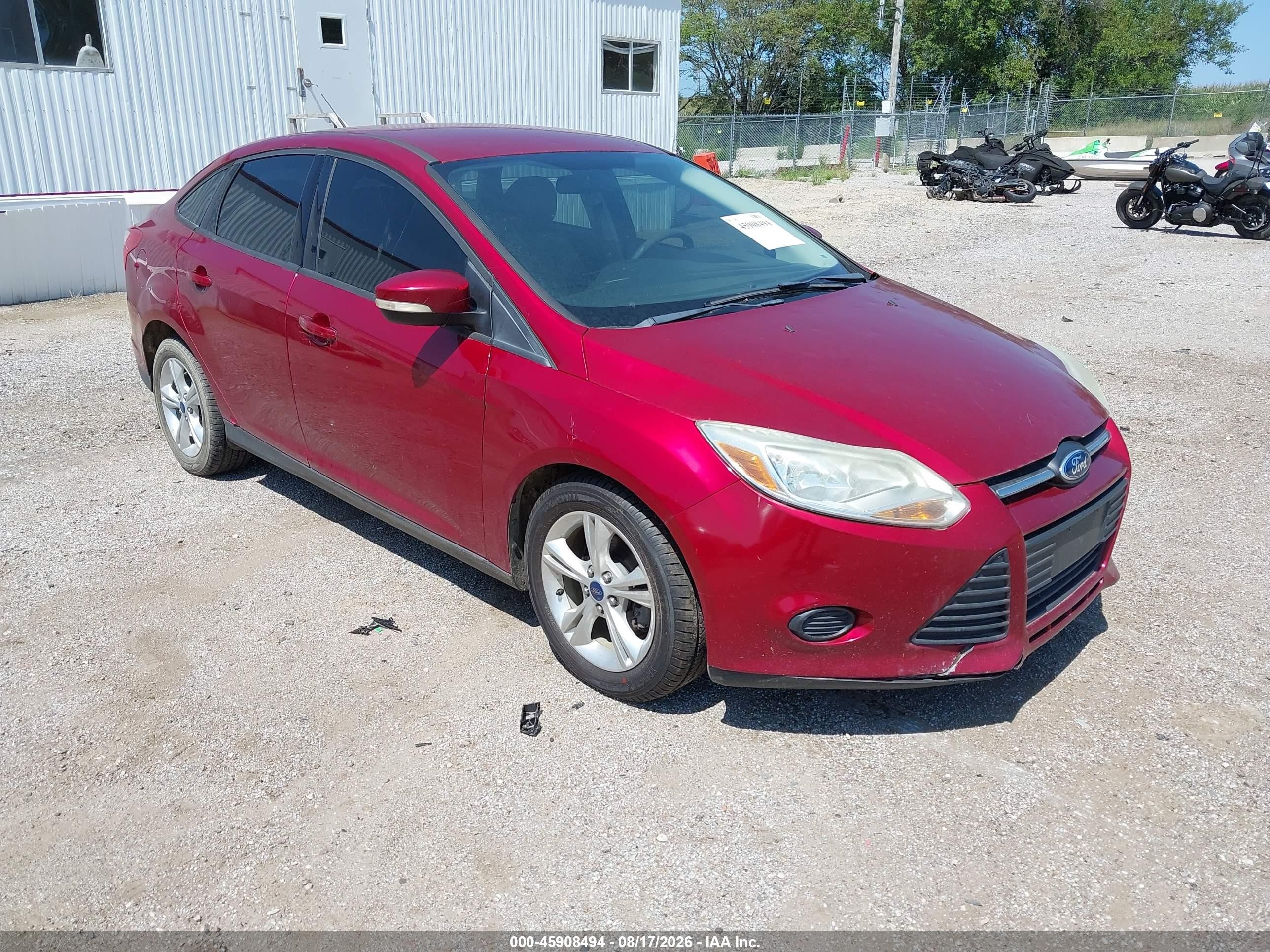 2013 Ford Focus Se Красный vin: 1FADP3F21DL343997