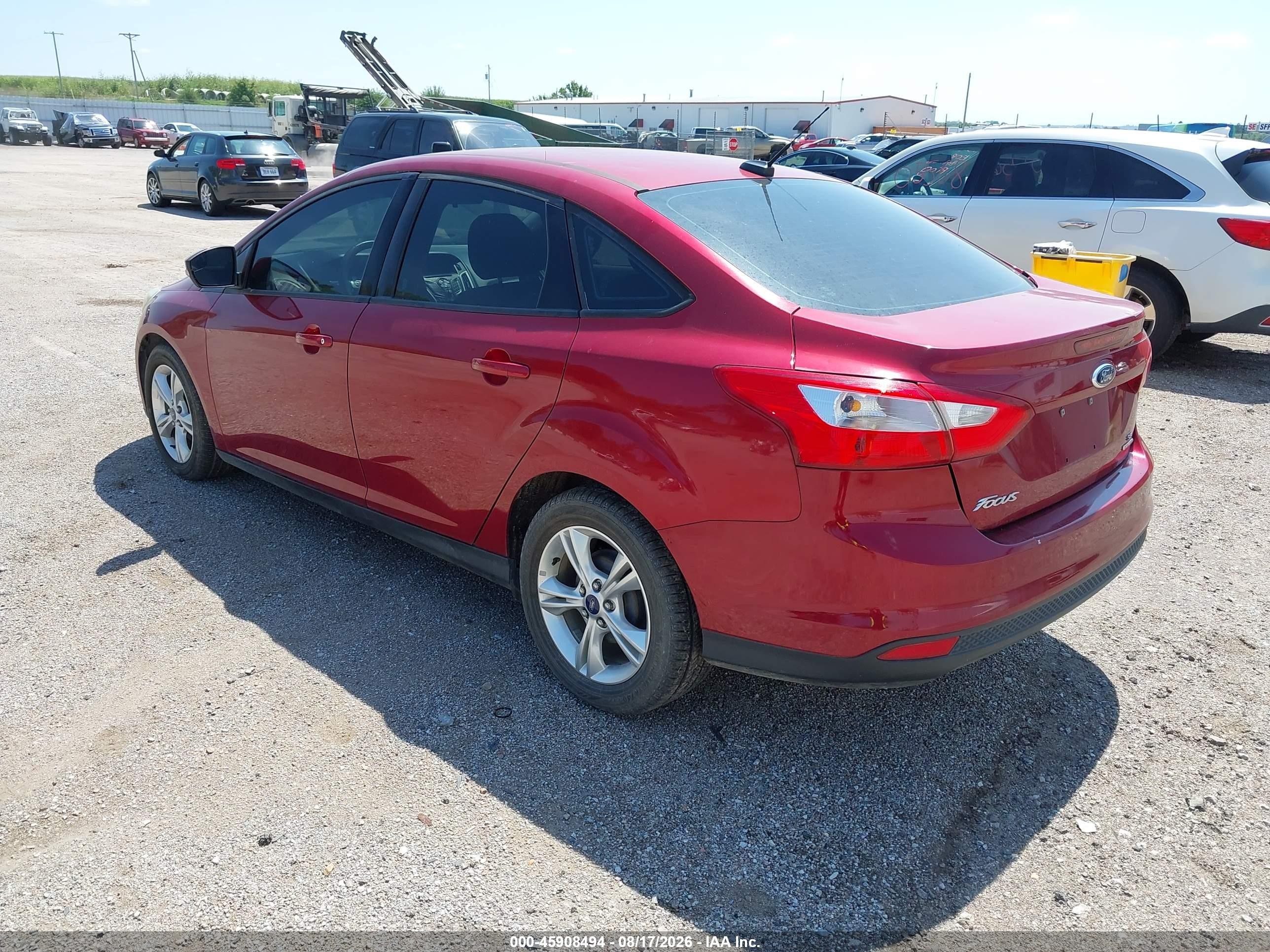 2013 Ford Focus Se Красный vin: 1FADP3F21DL343997