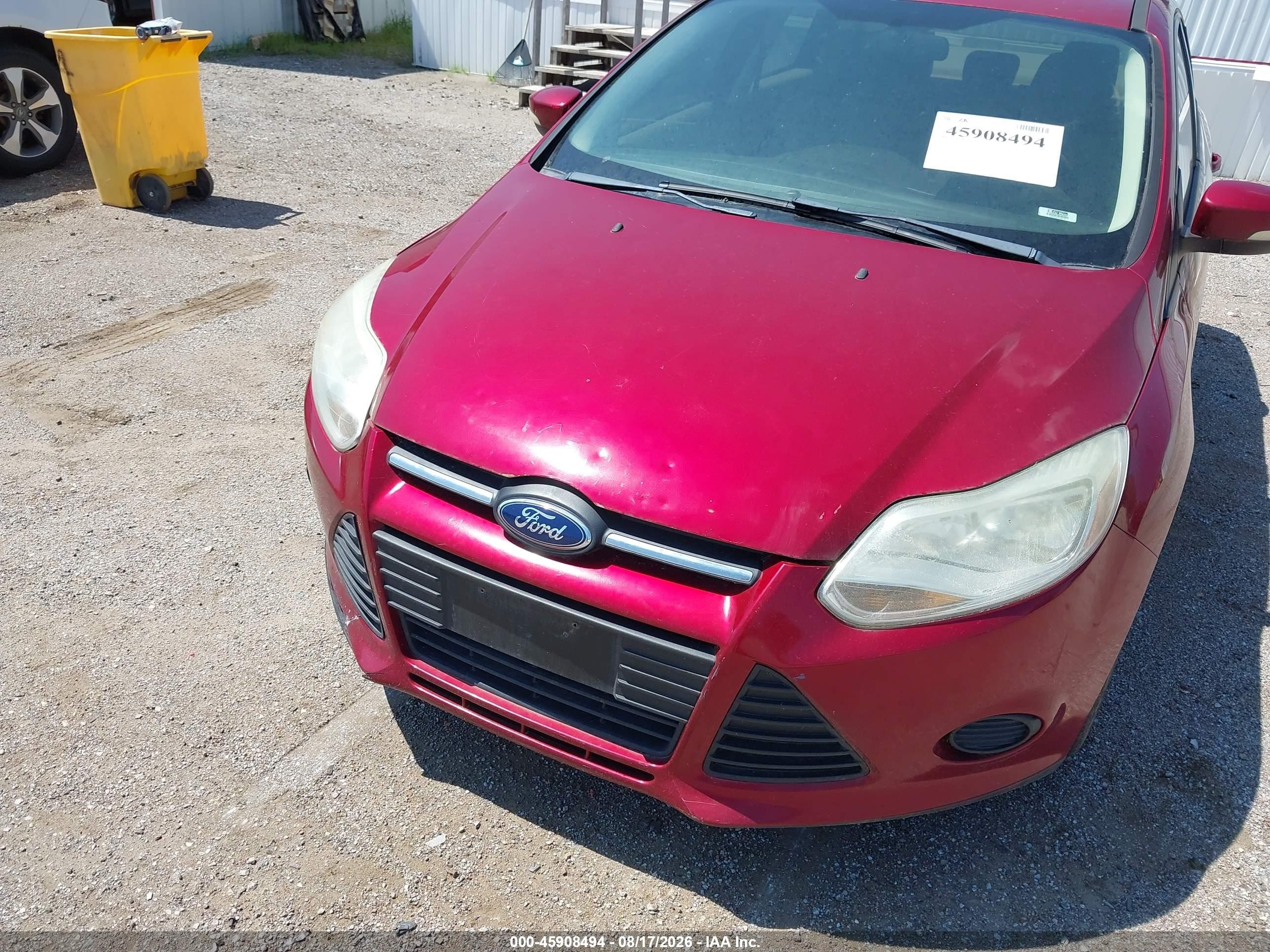 2013 Ford Focus Se Красный vin: 1FADP3F21DL343997