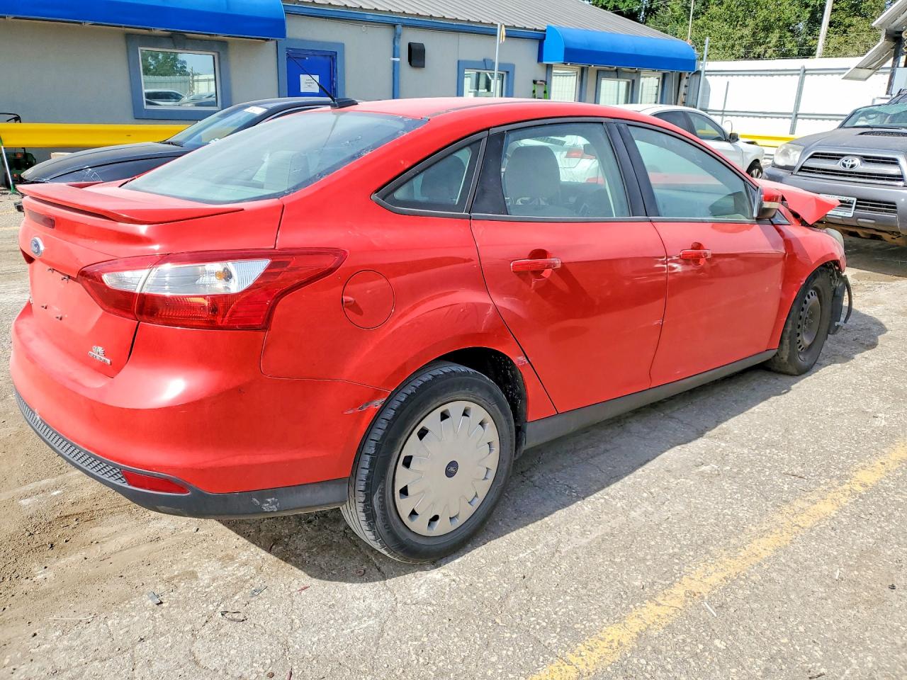 2013 Ford Focus Se Red vin: 1FADP3F21DL364137