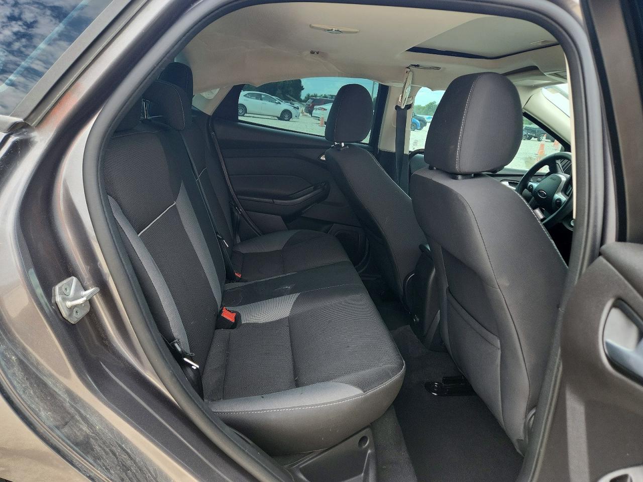2013 Ford Focus Se Gray vin: 1FADP3F21DL374246