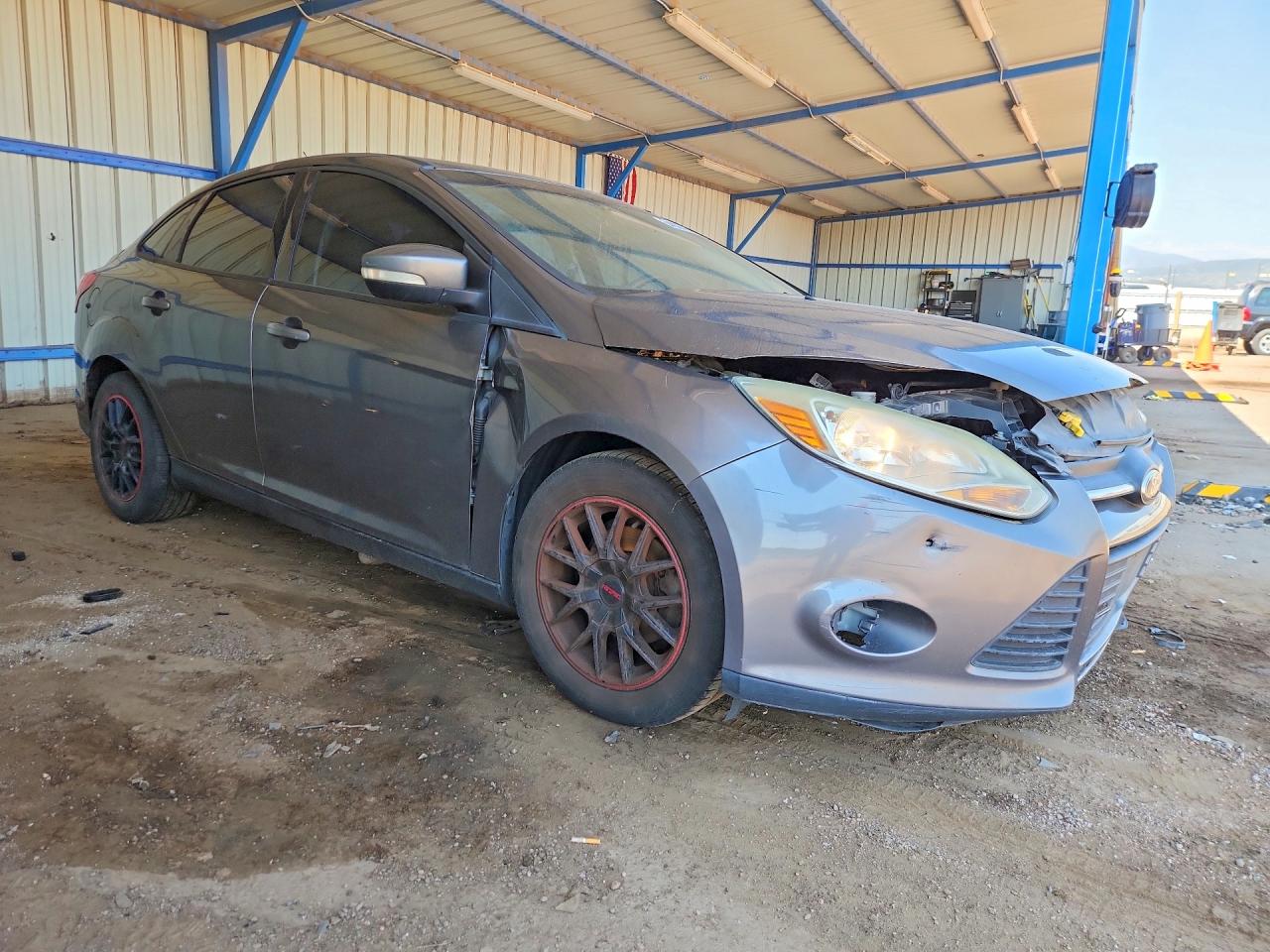 2013 Ford Focus Black vin: 1FADP3F21DL382881