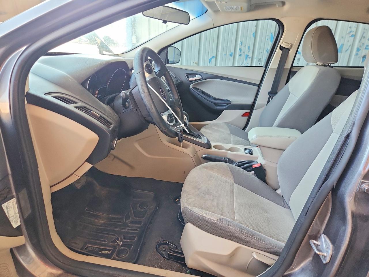 2013 Ford Focus Black vin: 1FADP3F21DL382881