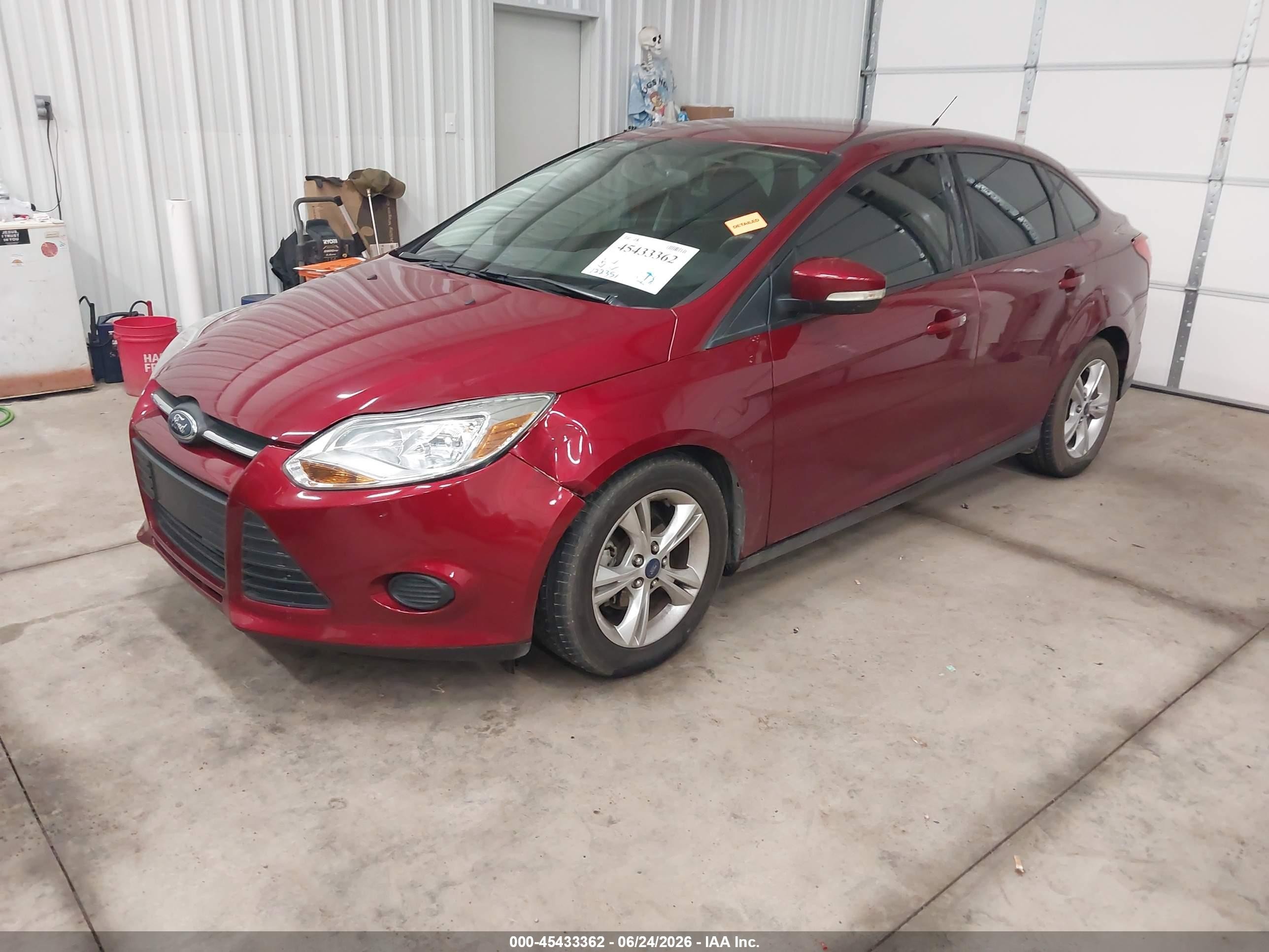 2014 Ford Focus Se Red vin: 1FADP3F21EL103172