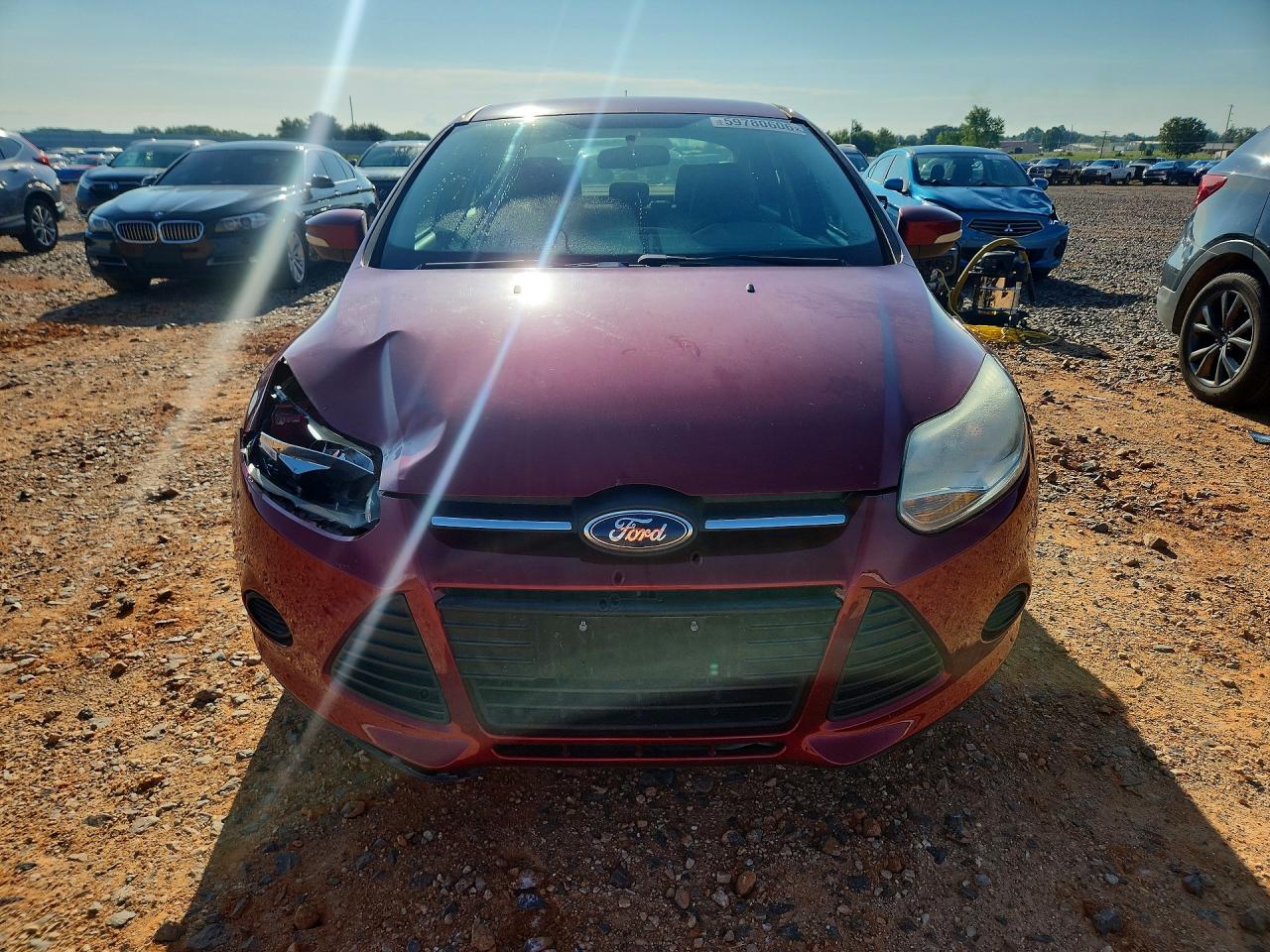 2014 Ford Focus Se Red vin: 1FADP3F21EL103642