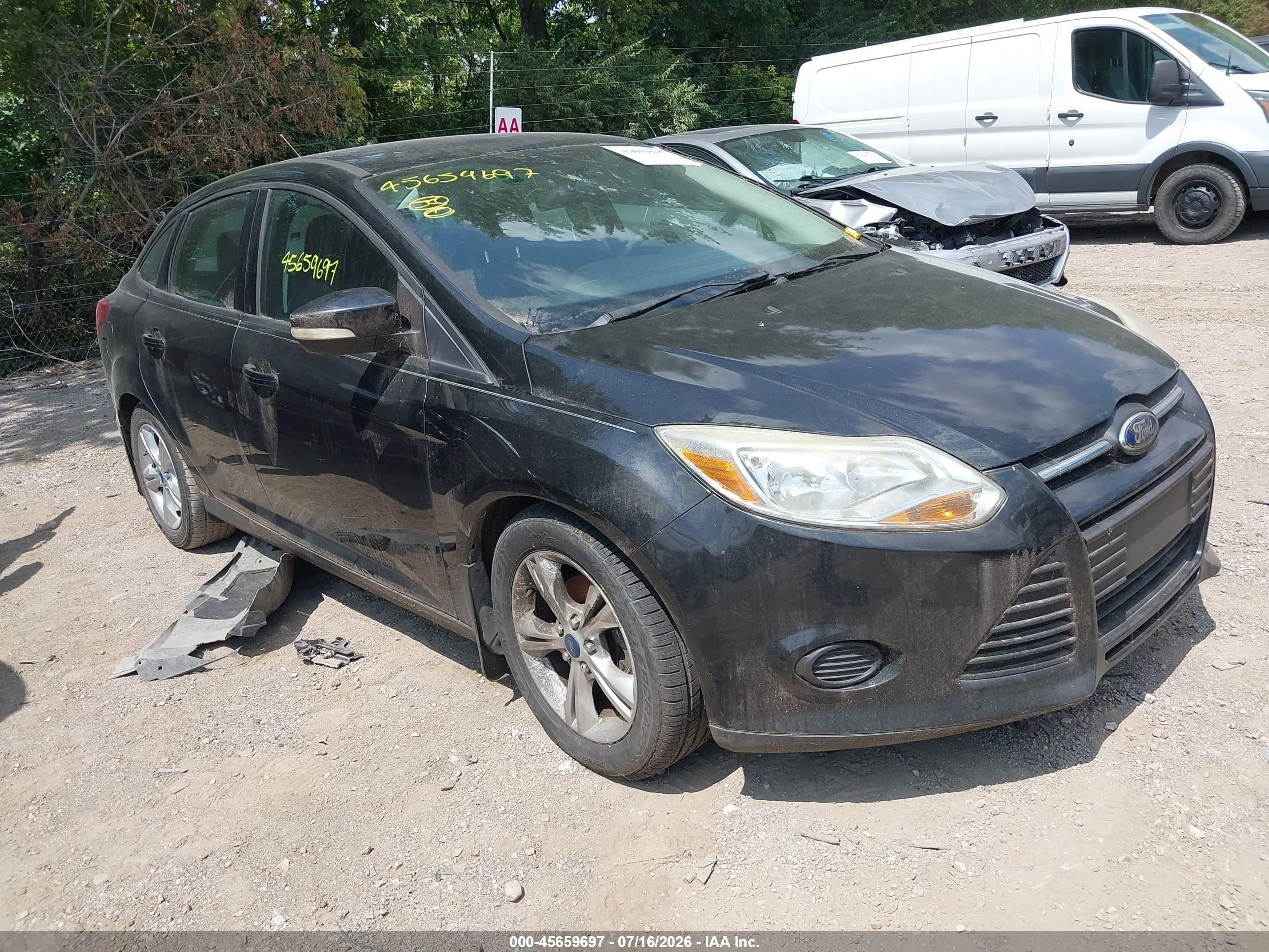 2014 Ford Focus Se Черный vin: 1FADP3F21EL108212