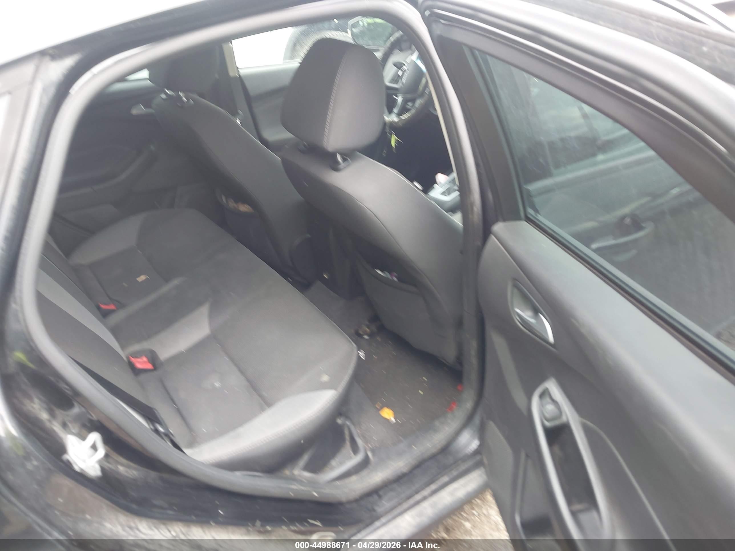 2014 Ford Focus Se Черный vin: 1FADP3F21EL117332