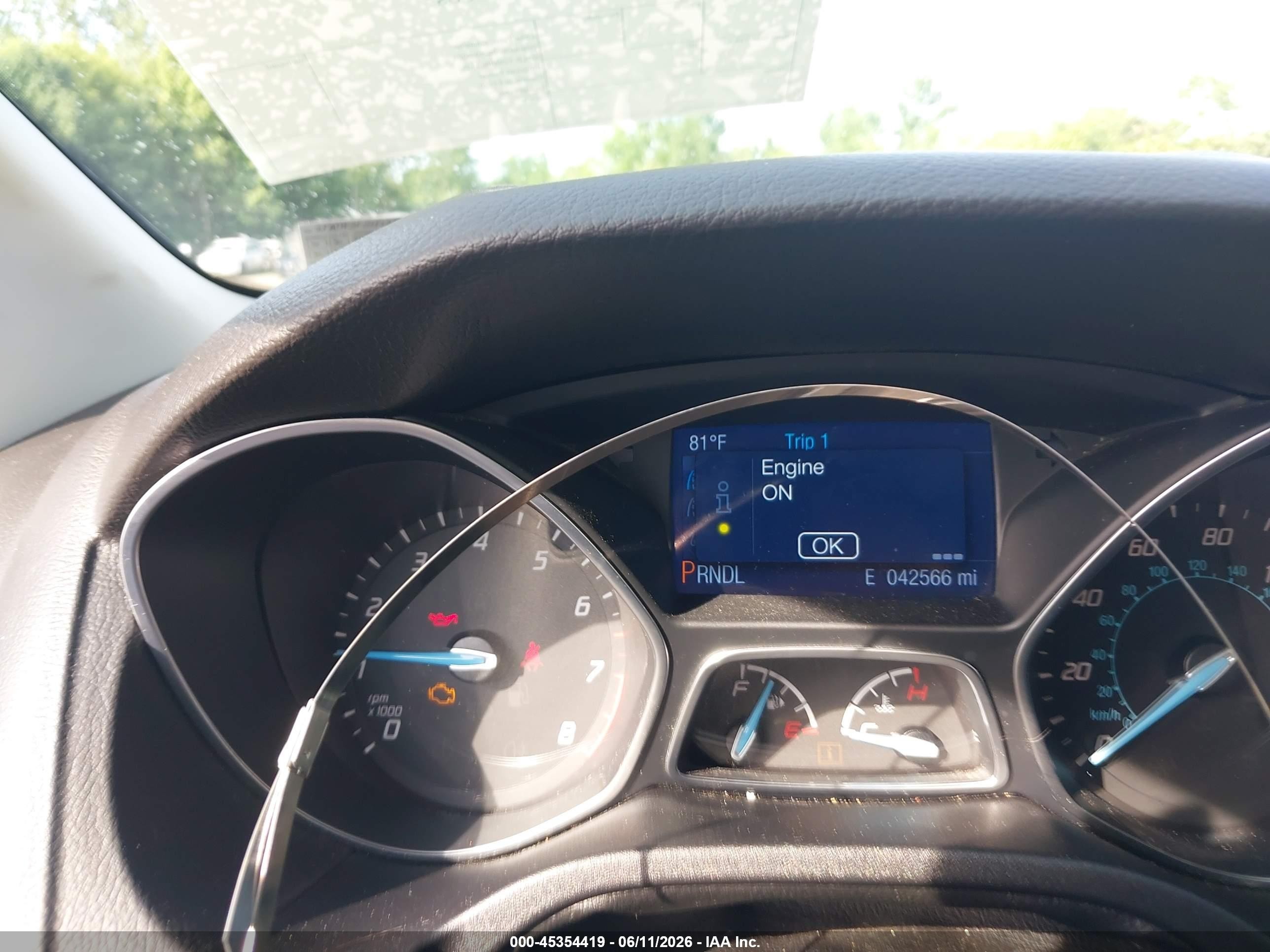 2014 Ford Focus Se Красный vin: 1FADP3F21EL128606