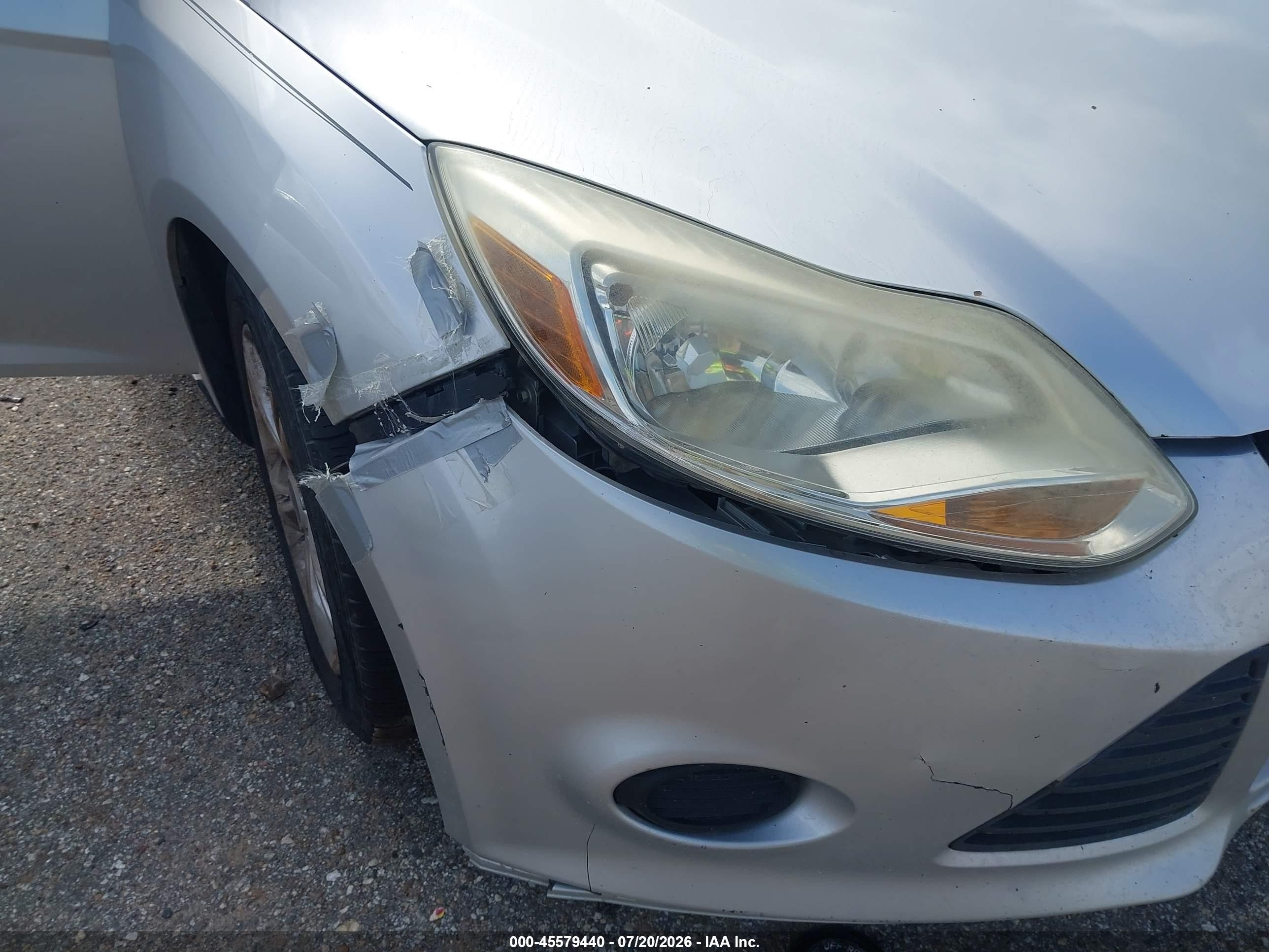 2014 Ford Focus Se Silver vin: 1FADP3F21EL184013