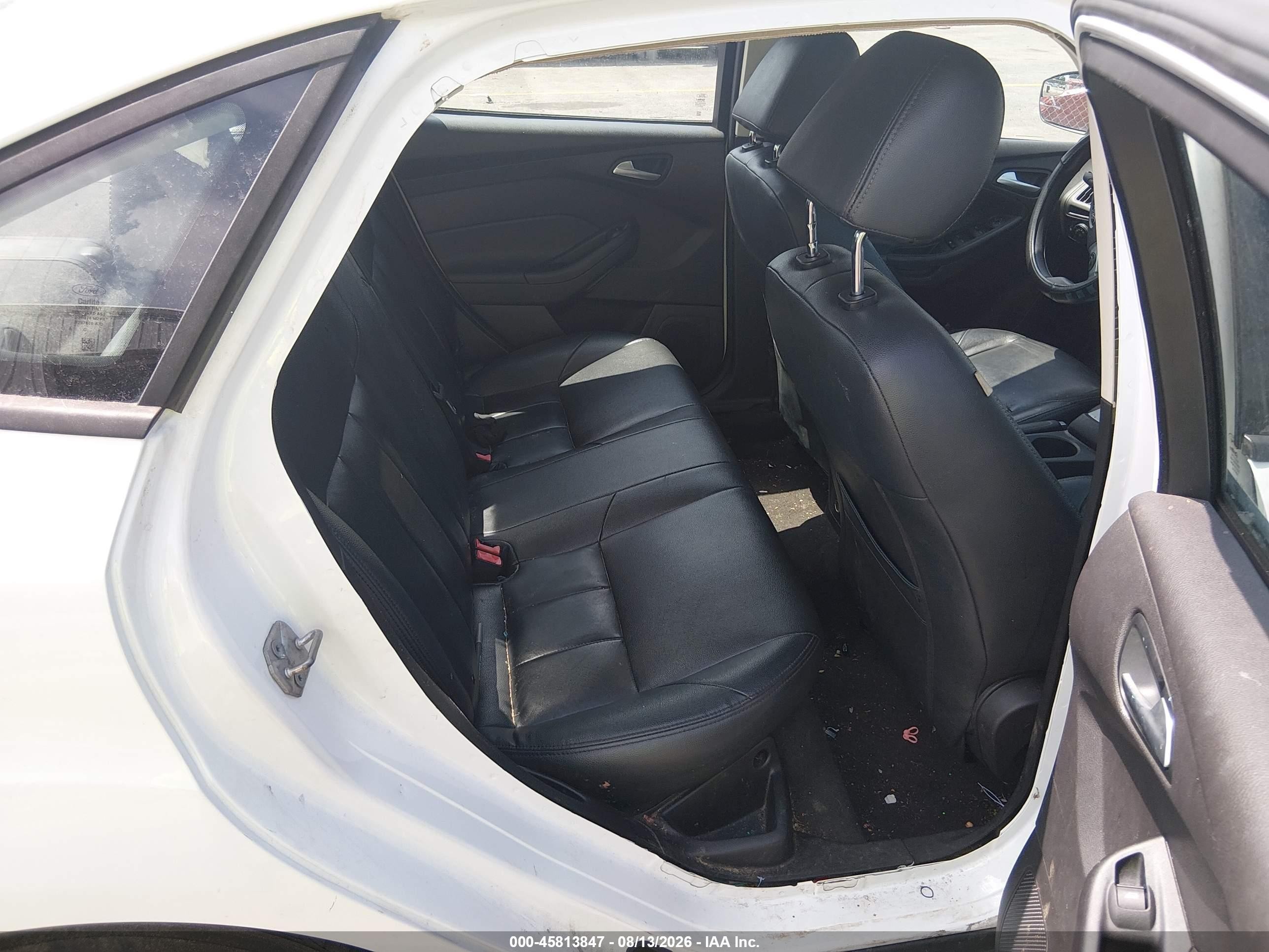 2014 Ford Focus Se White vin: 1FADP3F21EL185209