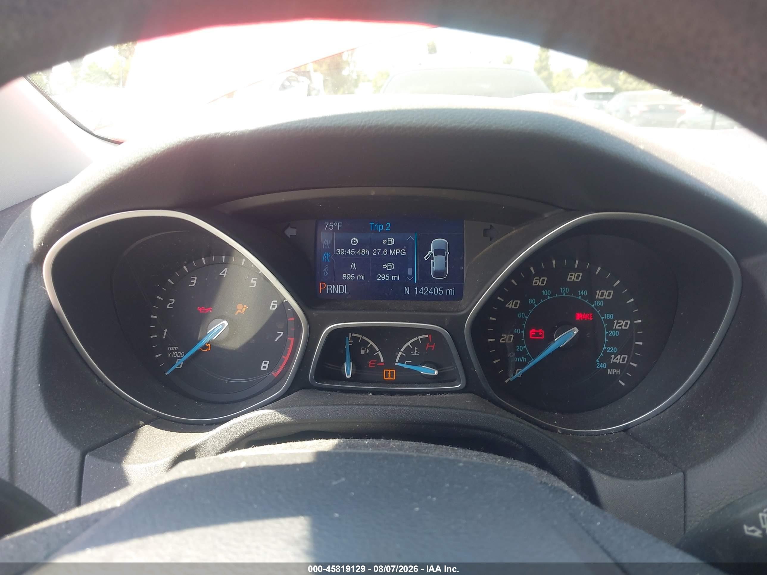 2014 Ford Focus Se Red vin: 1FADP3F21EL217561