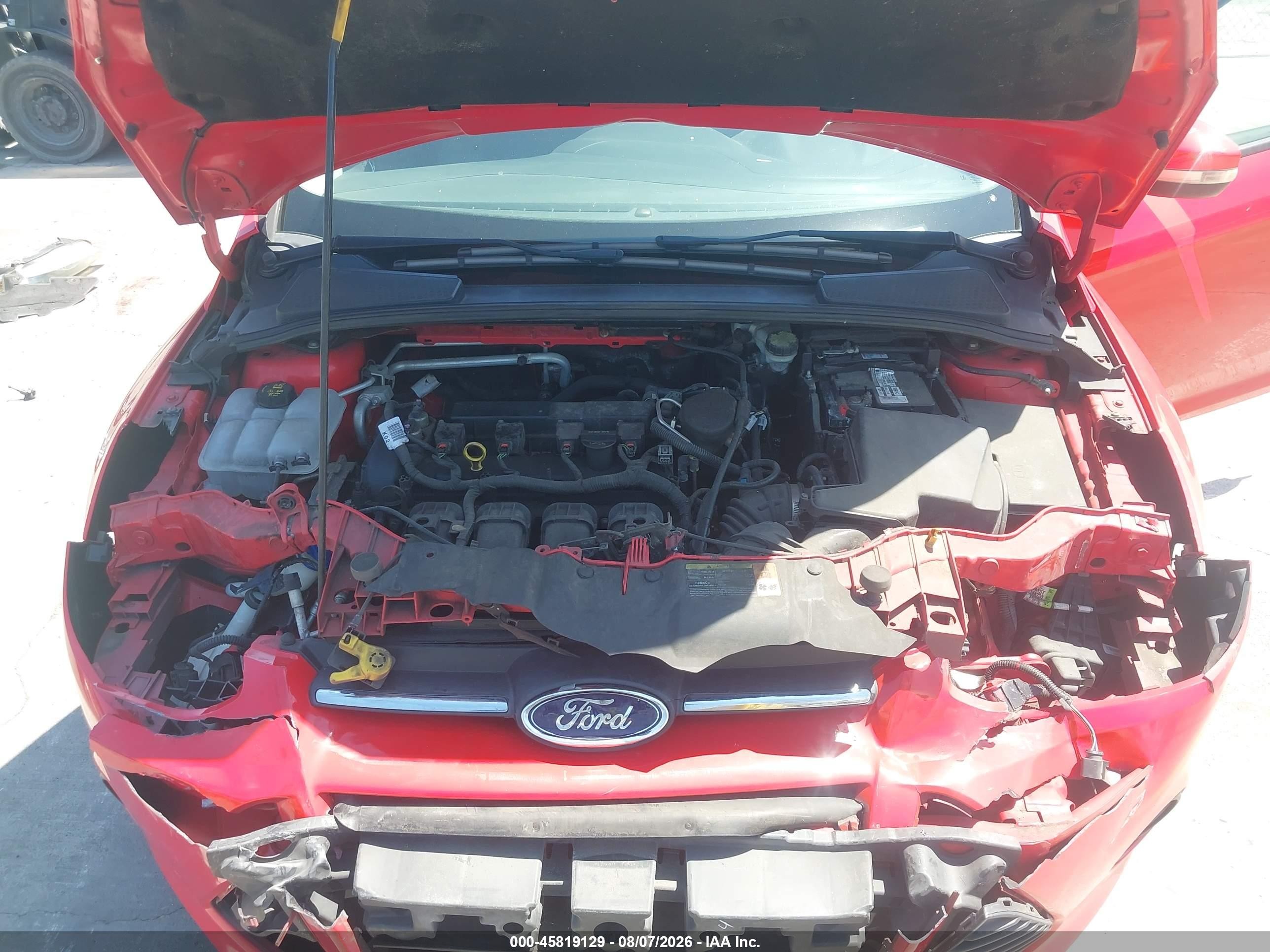 2014 Ford Focus Se Red vin: 1FADP3F21EL217561