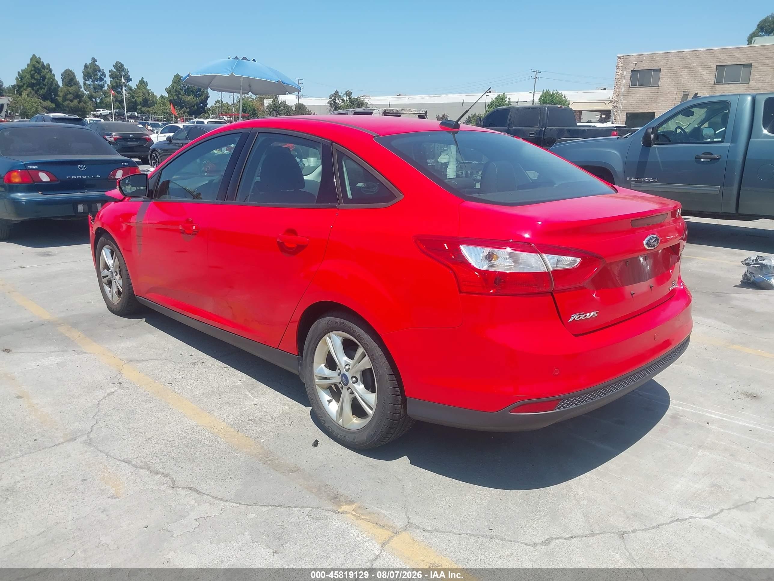 2014 Ford Focus Se Red vin: 1FADP3F21EL217561