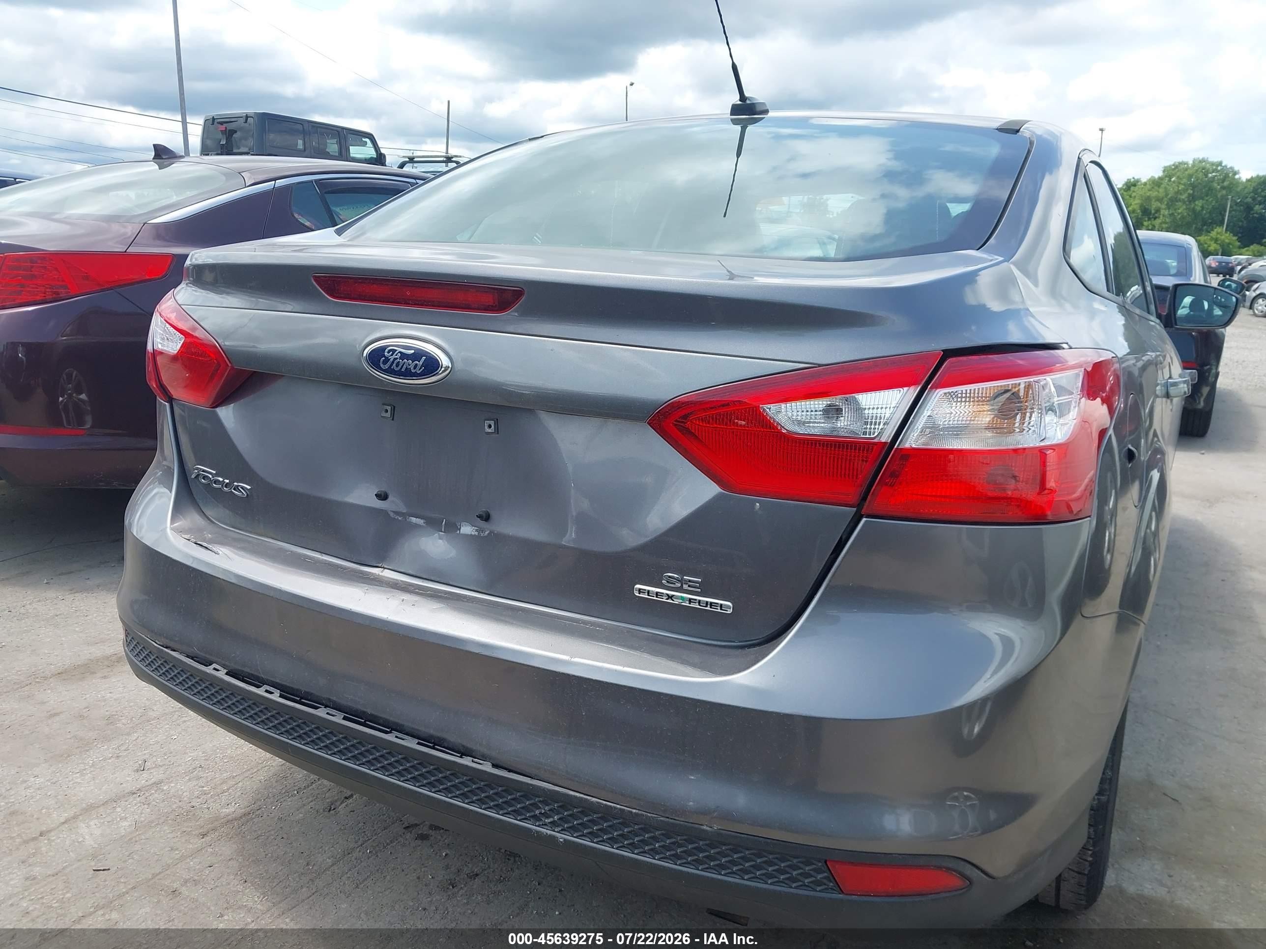 2014 Ford Focus Se Gray vin: 1FADP3F21EL234733