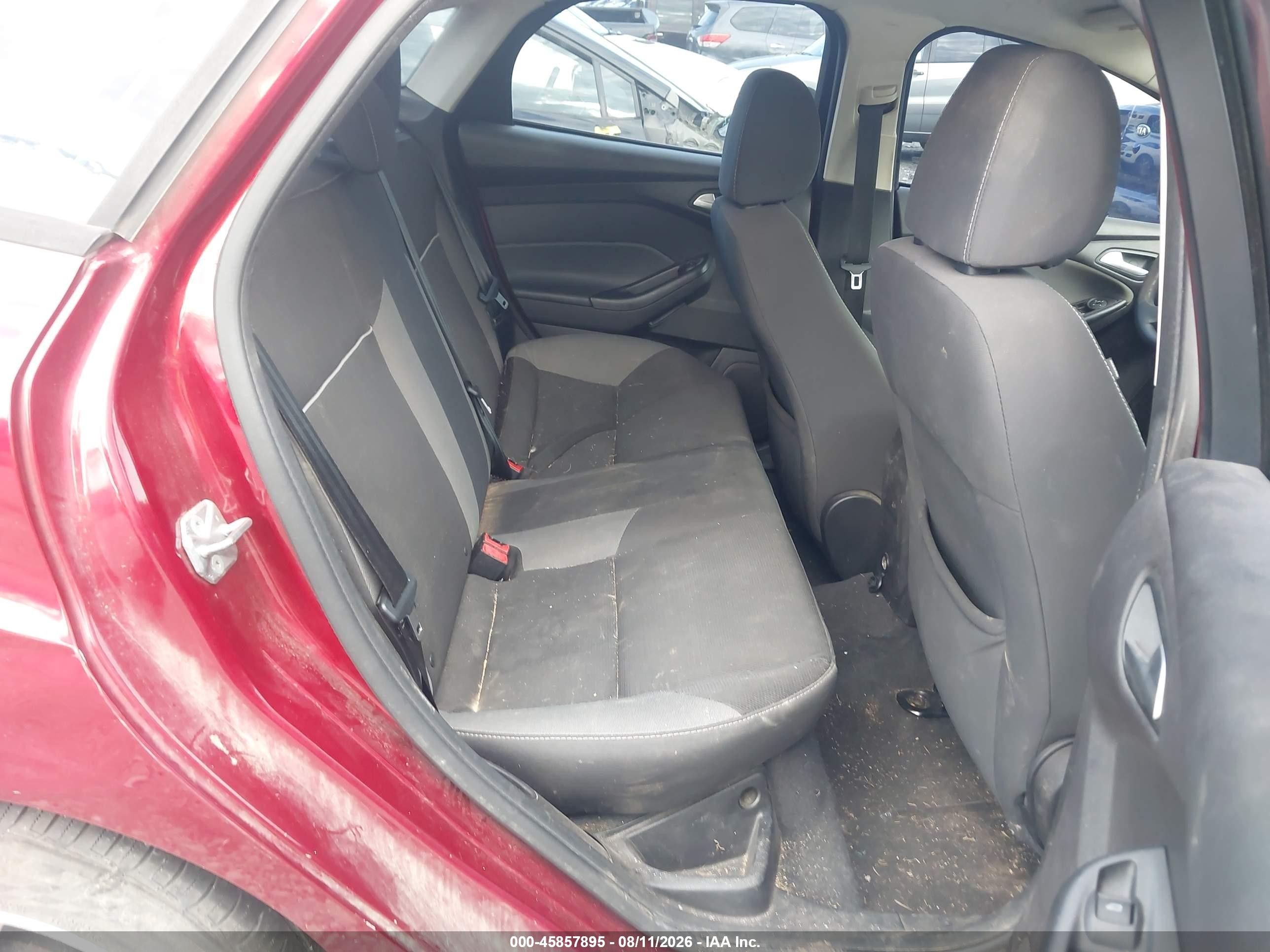 2014 Ford Focus Se Burgundy vin: 1FADP3F21EL243772