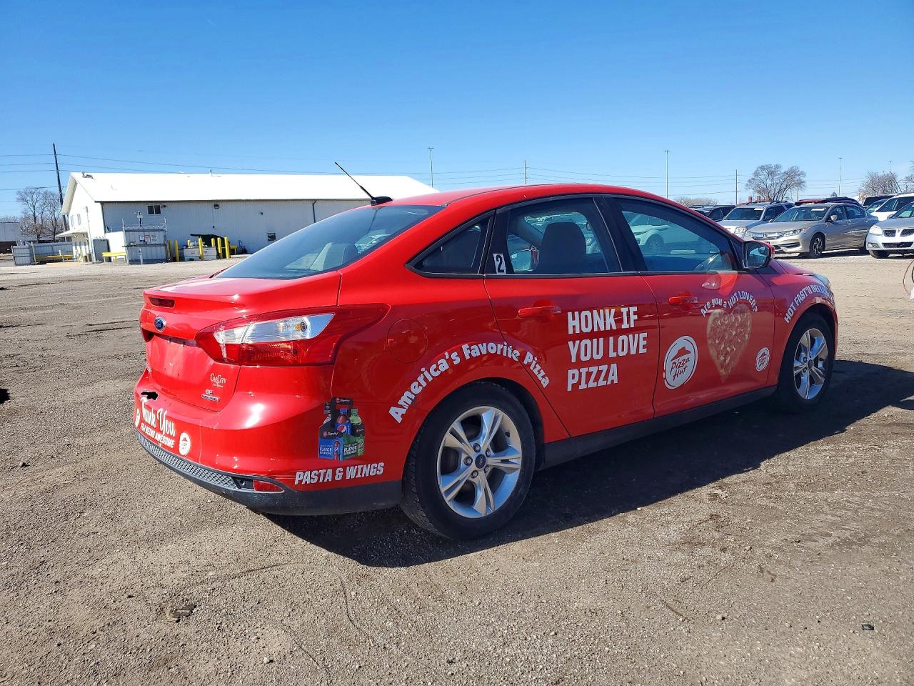 2014 Ford Focus Se Красный vin: 1FADP3F21EL252598