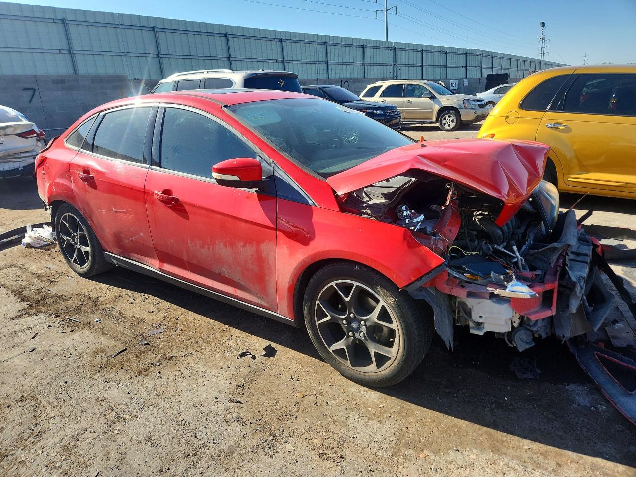 2014 Ford Focus Se Red vin: 1FADP3F21EL264475