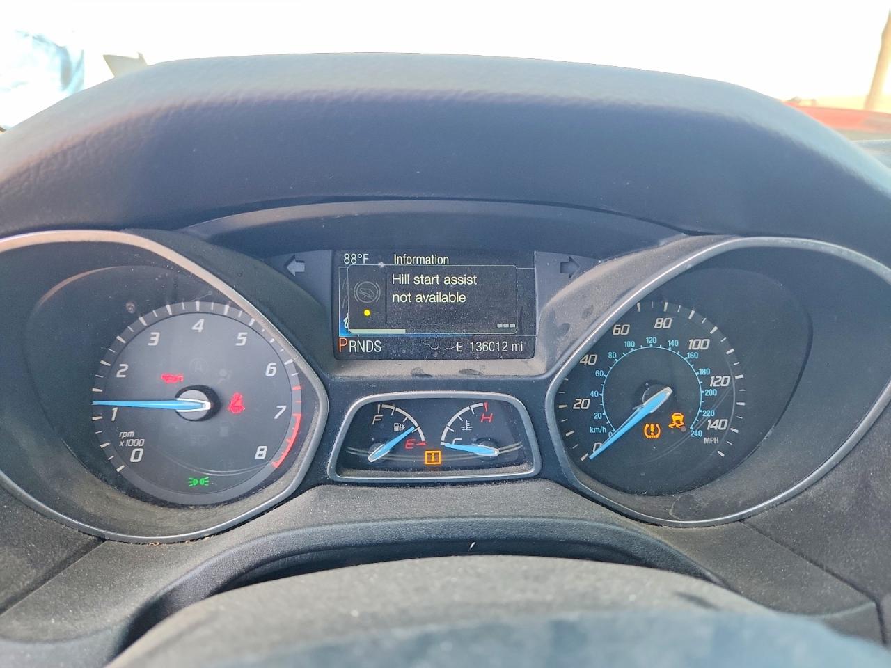2014 Ford Focus Se Red vin: 1FADP3F21EL264475