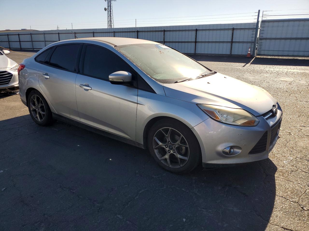 2014 Ford Focus Se Silver vin: 1FADP3F21EL266968