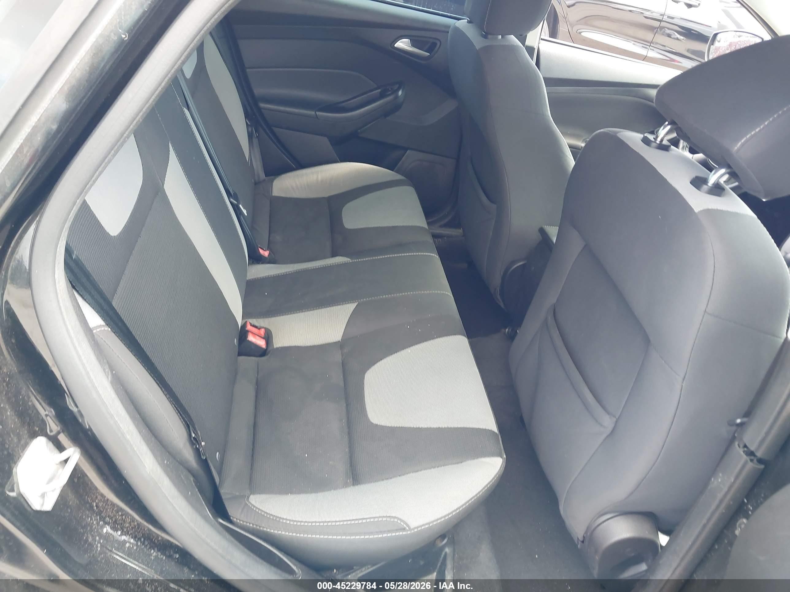 2014 Ford Focus Se Black vin: 1FADP3F21EL271250