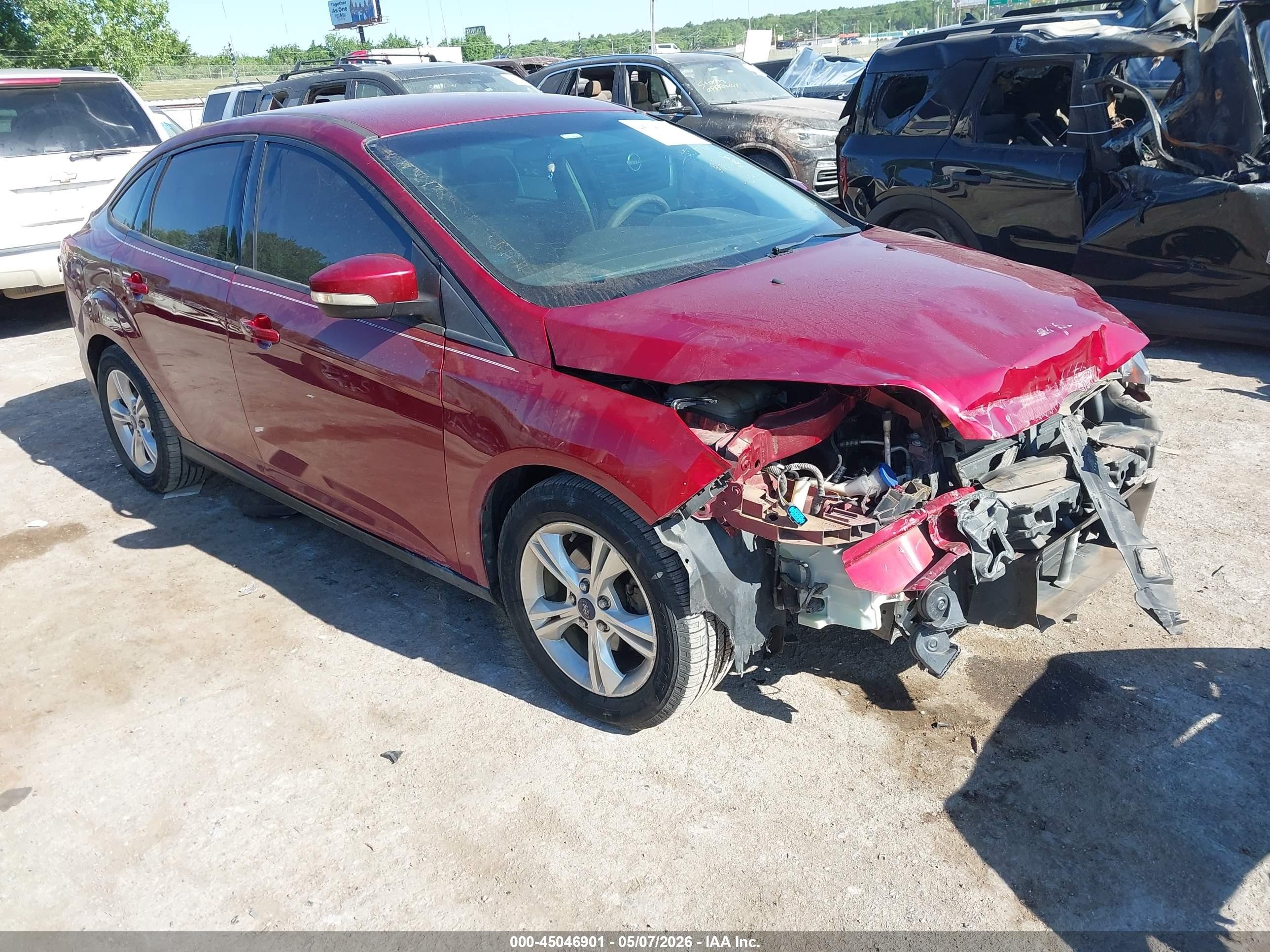 2014 Ford Focus Se Red vin: 1FADP3F21EL274584