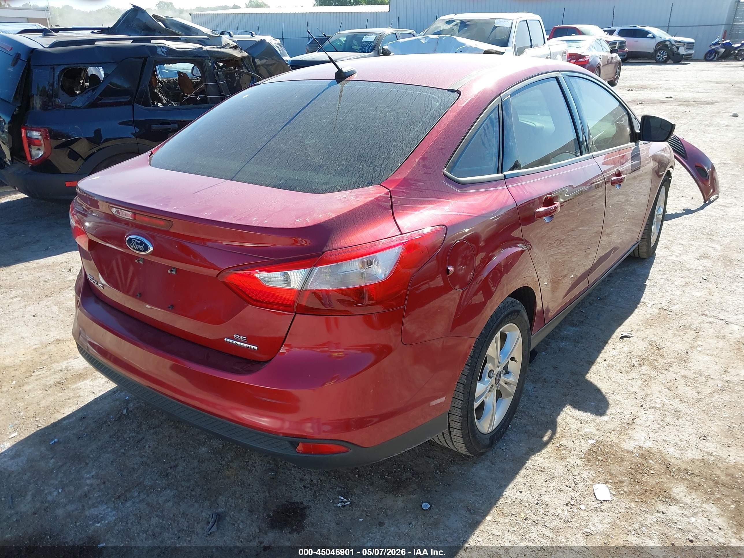 2014 Ford Focus Se Red vin: 1FADP3F21EL274584