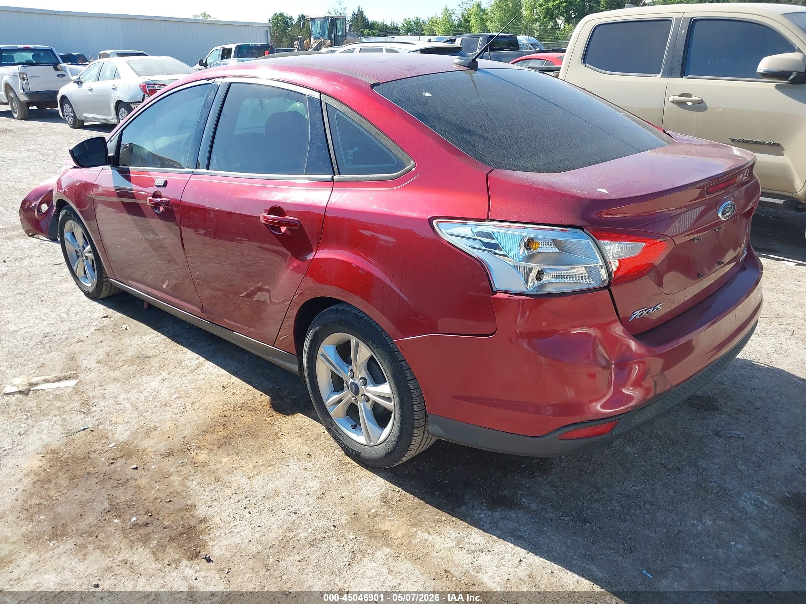 2014 Ford Focus Se Red vin: 1FADP3F21EL274584