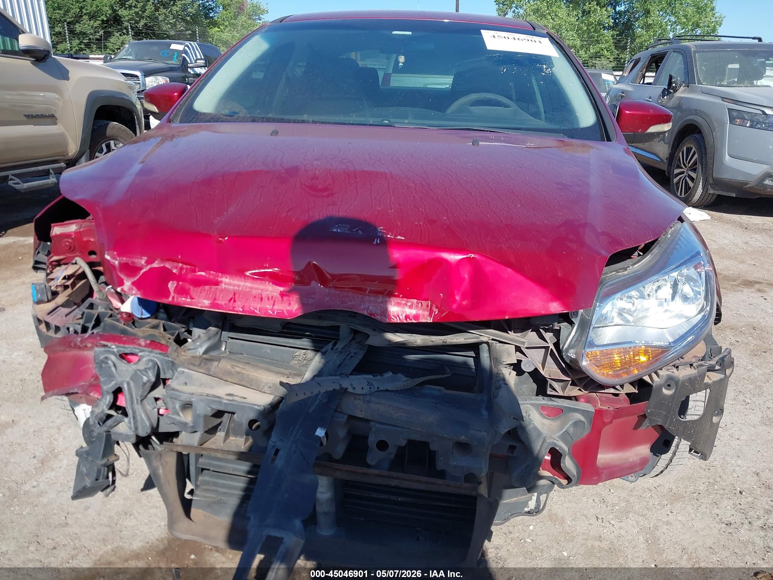 2014 Ford Focus Se Red vin: 1FADP3F21EL274584