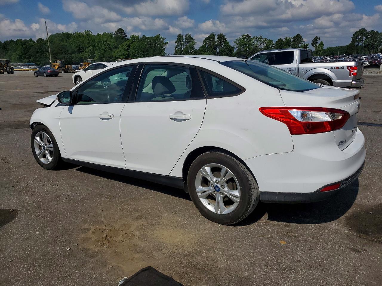 2014 Ford Focus Se White vin: 1FADP3F21EL291627