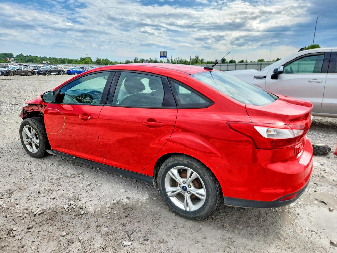 2014 Ford Focus Se Red vin: 1FADP3F21EL304991