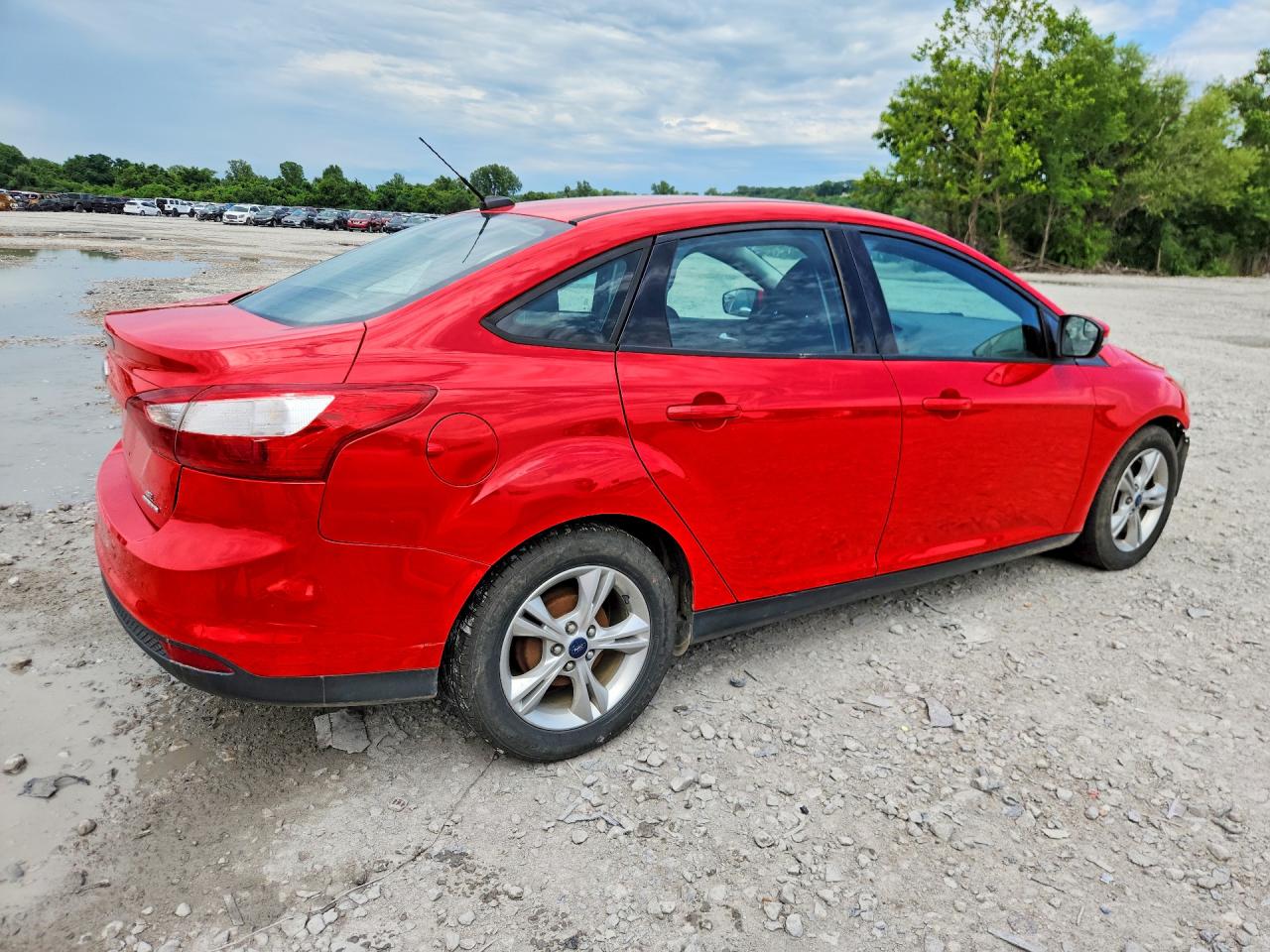 2014 Ford Focus Se Red vin: 1FADP3F21EL304991