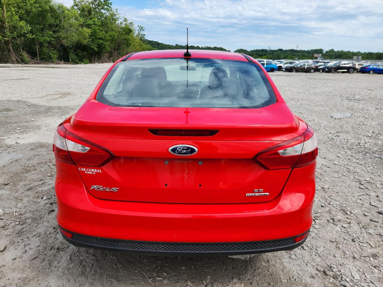 2014 Ford Focus Se Red vin: 1FADP3F21EL304991