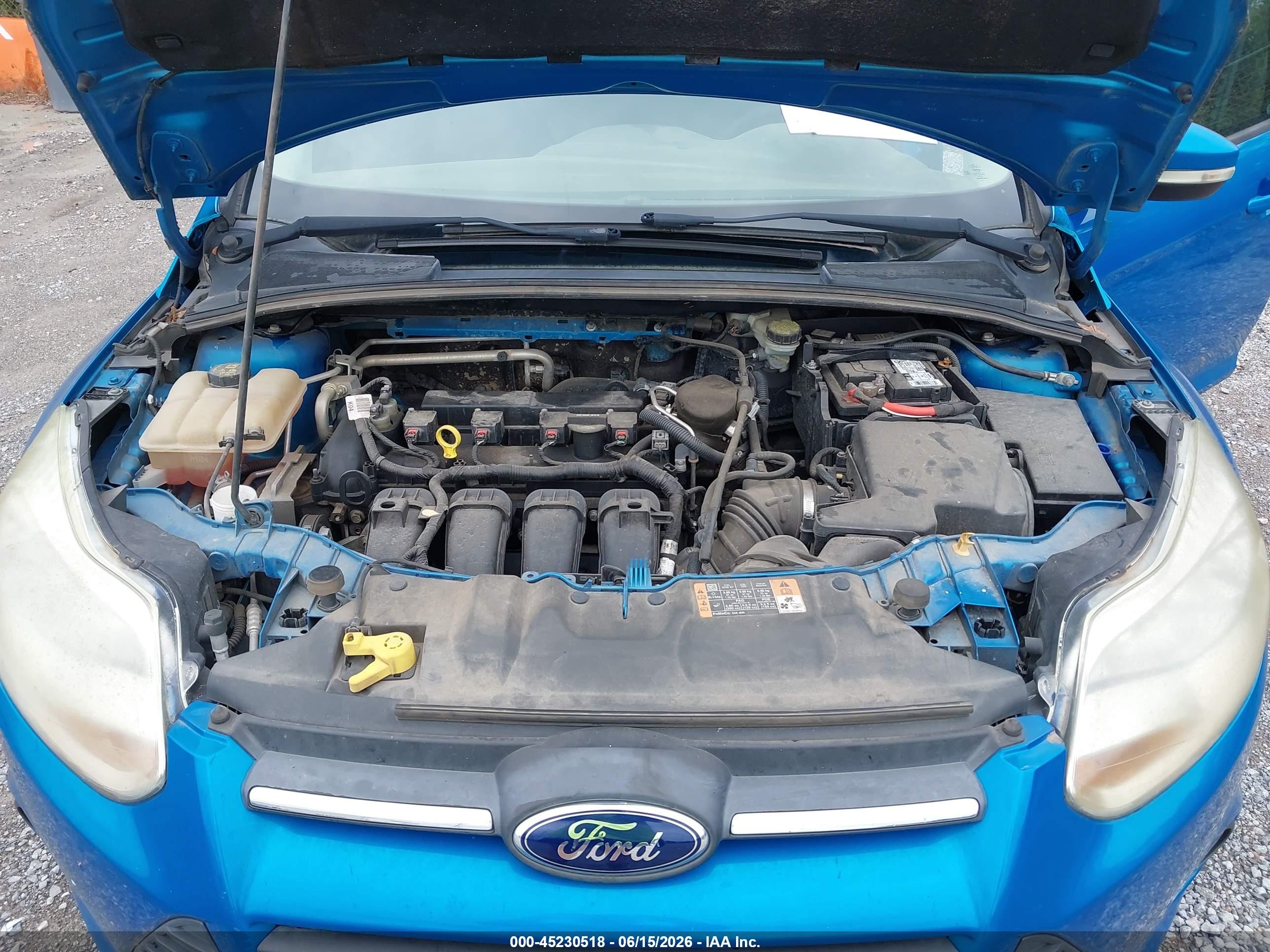 2014 Ford Focus Se Blue vin: 1FADP3F21EL311858