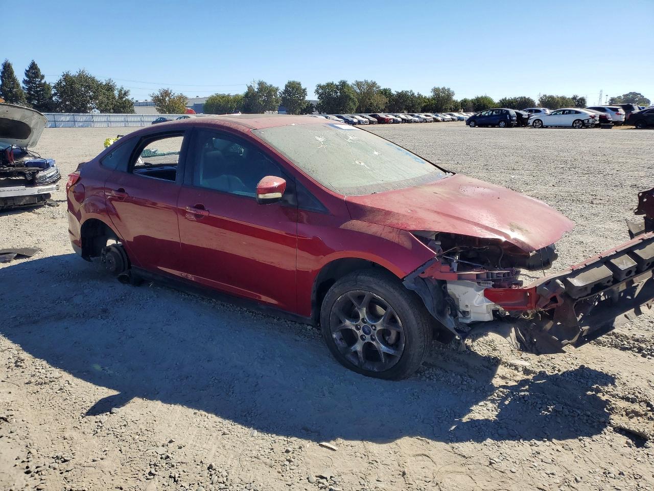 2014 Ford Focus Se Burgundy vin: 1FADP3F21EL323895