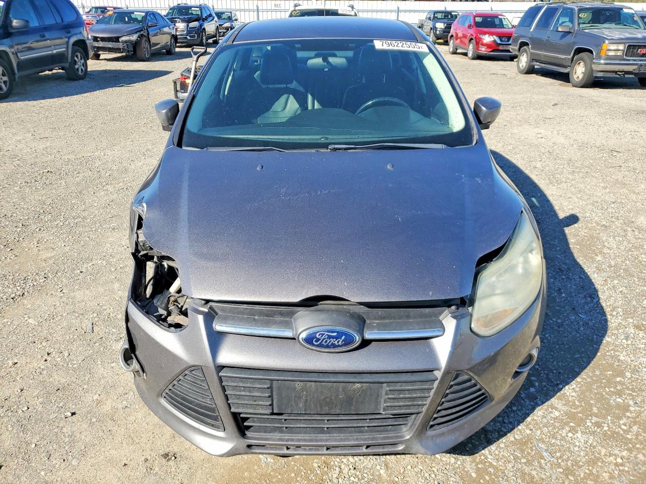 2014 Ford Focus Se Gray vin: 1FADP3F21EL323962