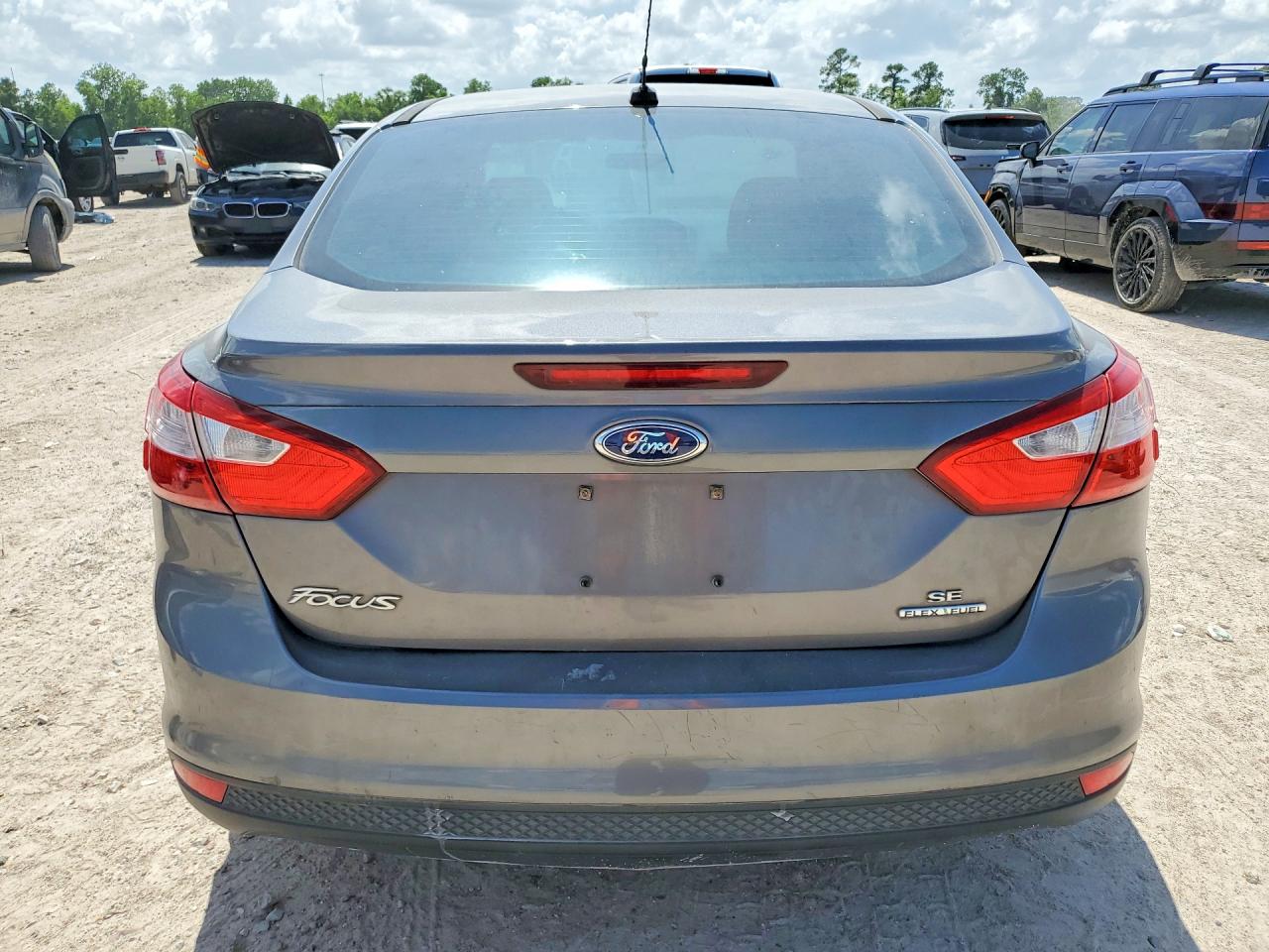 2014 Ford Focus Se Серый vin: 1FADP3F21EL345430