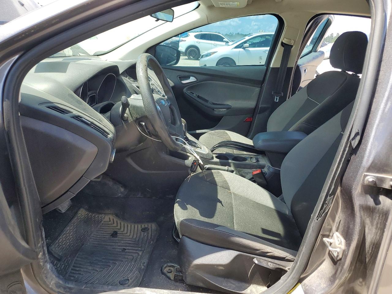 2014 Ford Focus Se Серый vin: 1FADP3F21EL345430