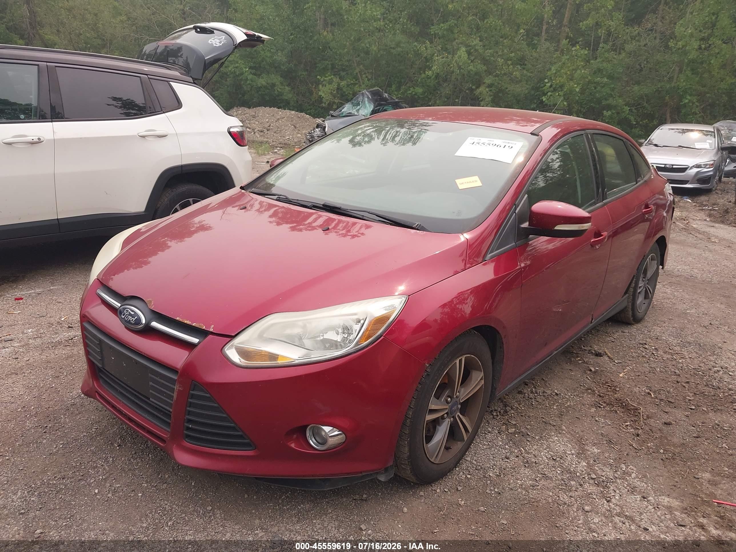 2014 Ford Focus Se Red vin: 1FADP3F21EL346917