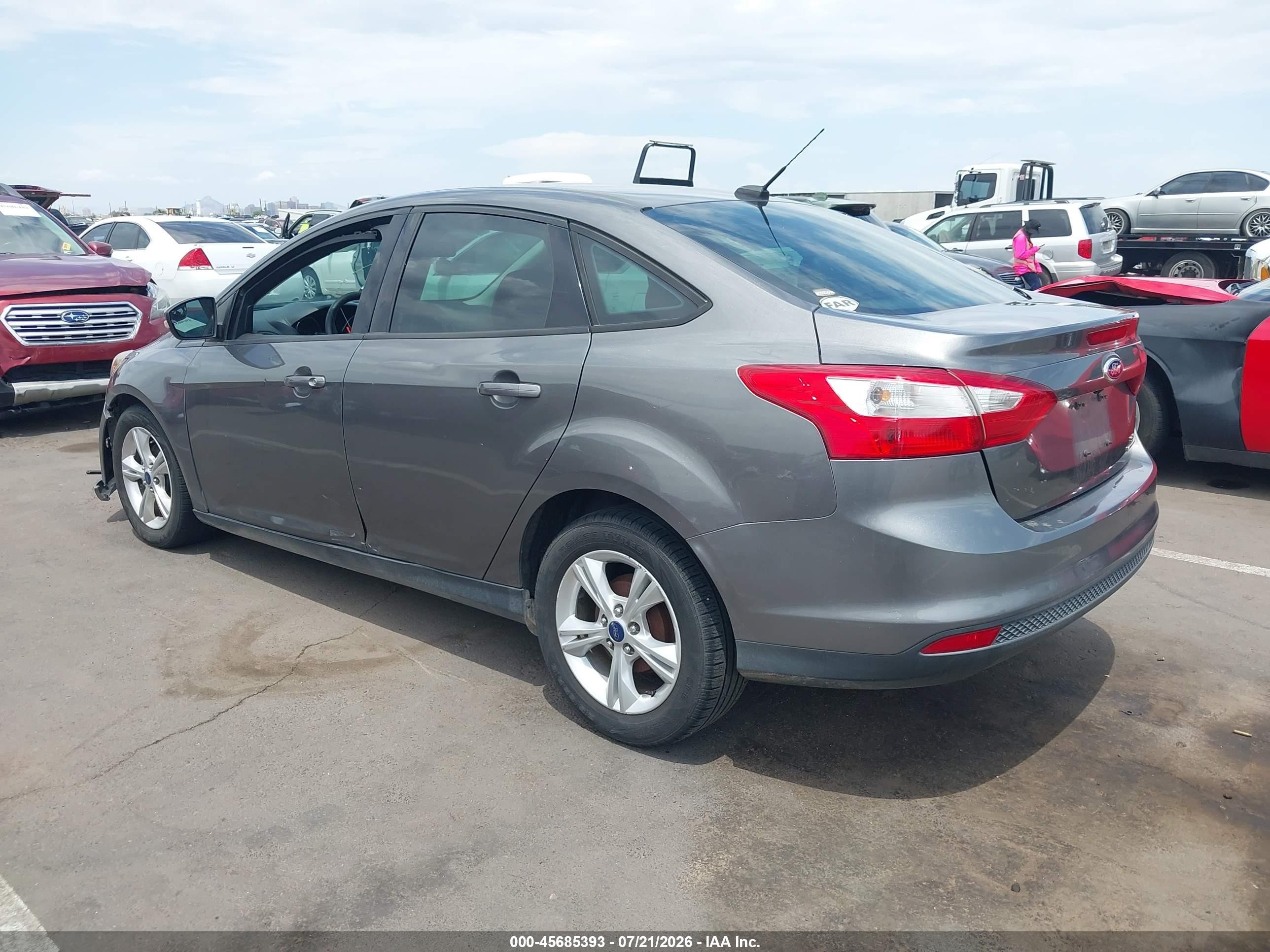 2014 Ford Focus Se Gray vin: 1FADP3F21EL363121