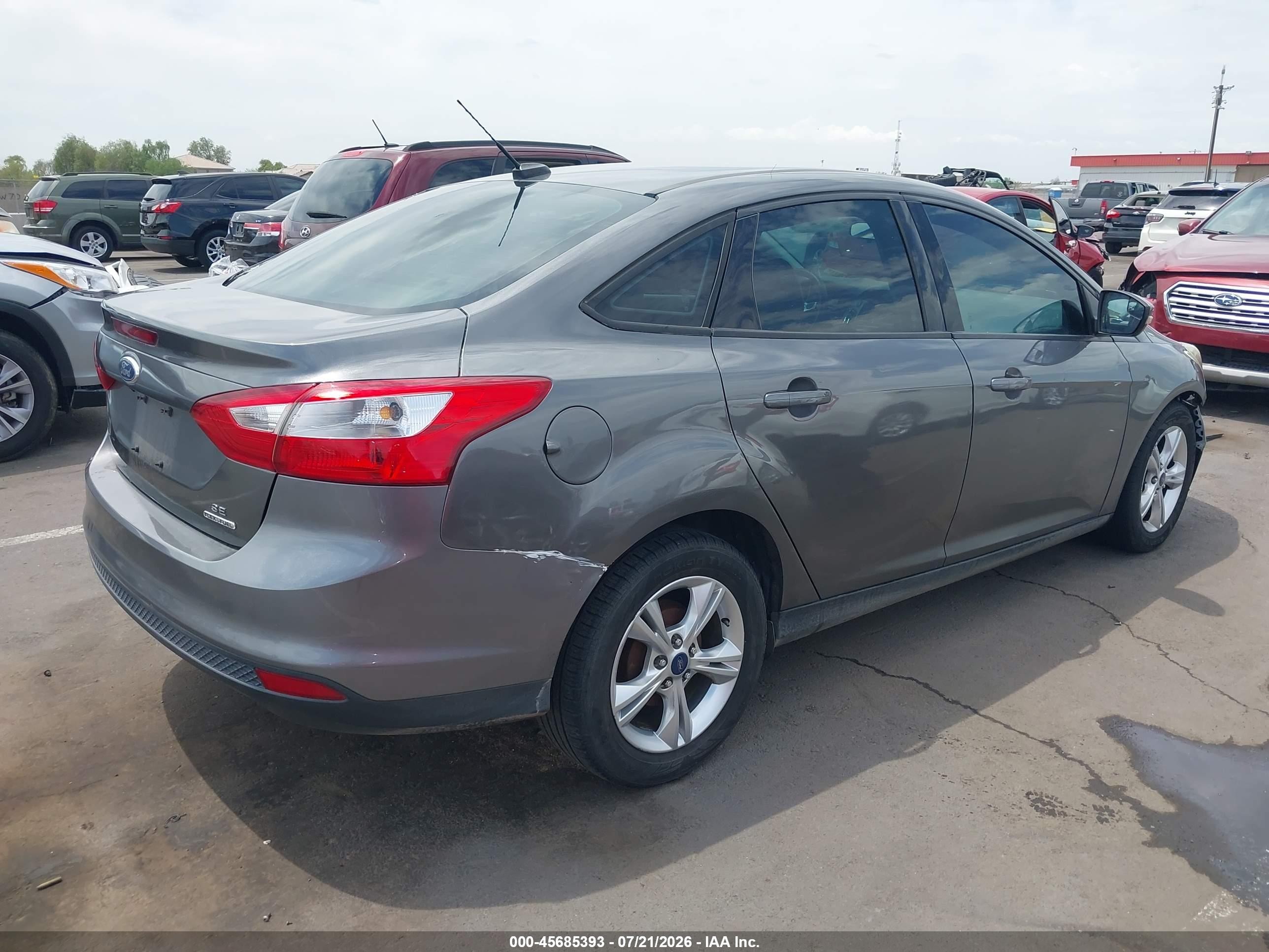 2014 Ford Focus Se Gray vin: 1FADP3F21EL363121