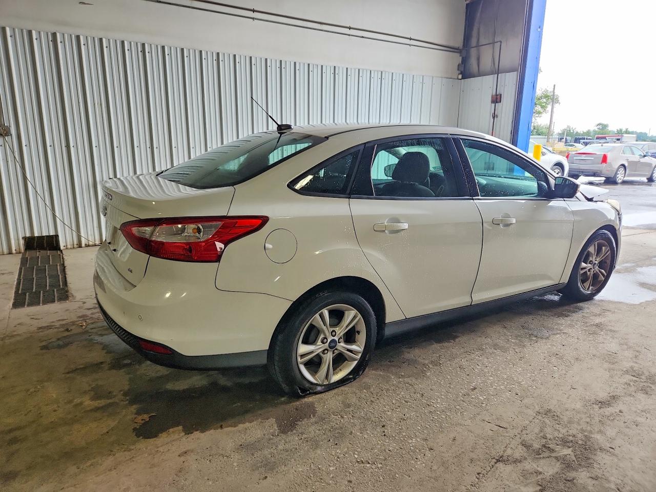 2014 Ford Focus Se White vin: 1FADP3F21EL366732