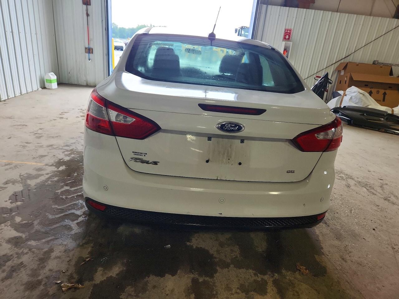 2014 Ford Focus Se White vin: 1FADP3F21EL366732
