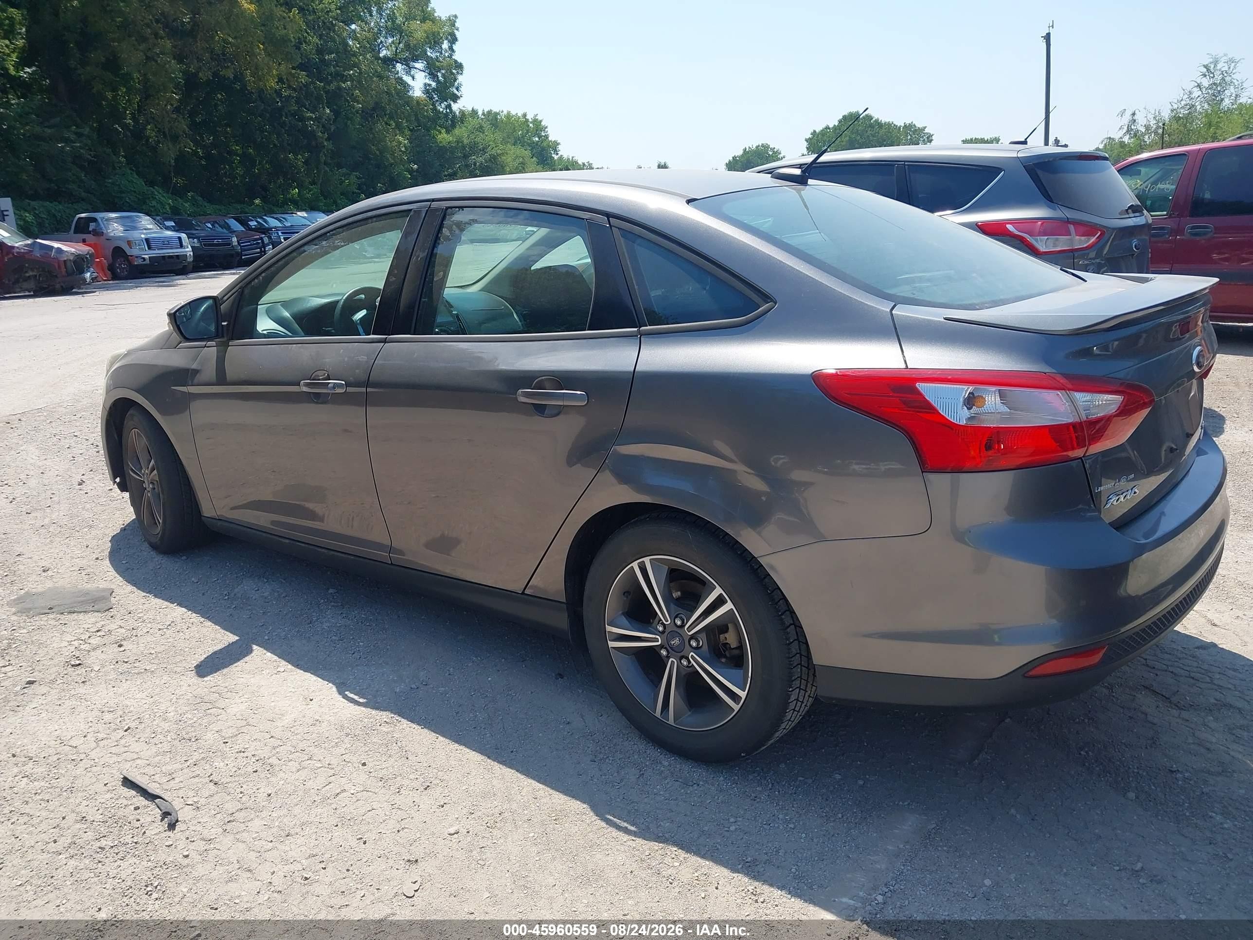 2014 Ford Focus Se Gray vin: 1FADP3F21EL381635
